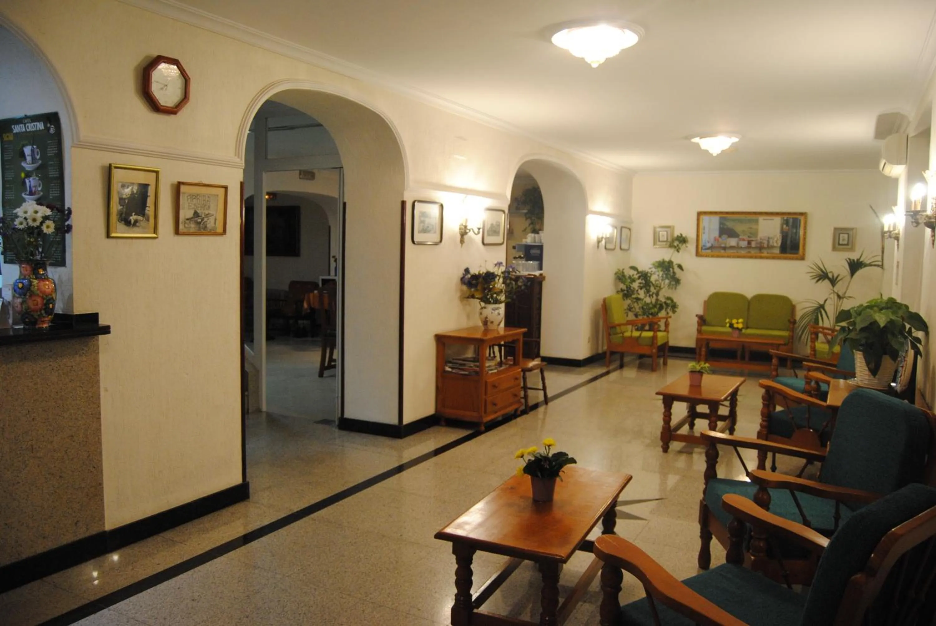 Lobby or reception in Hostal Italia