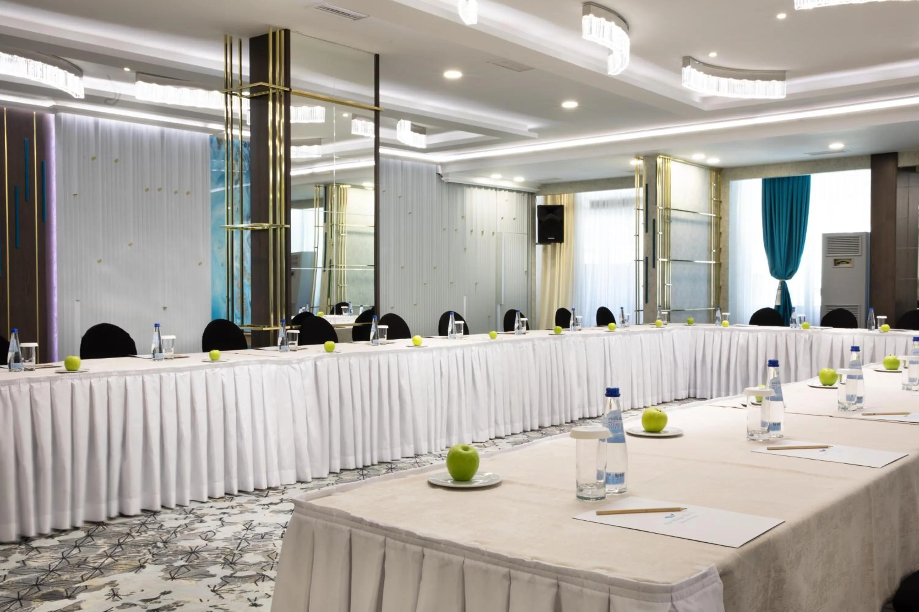 Meeting/conference room in The Wings Hotels Neva Palas