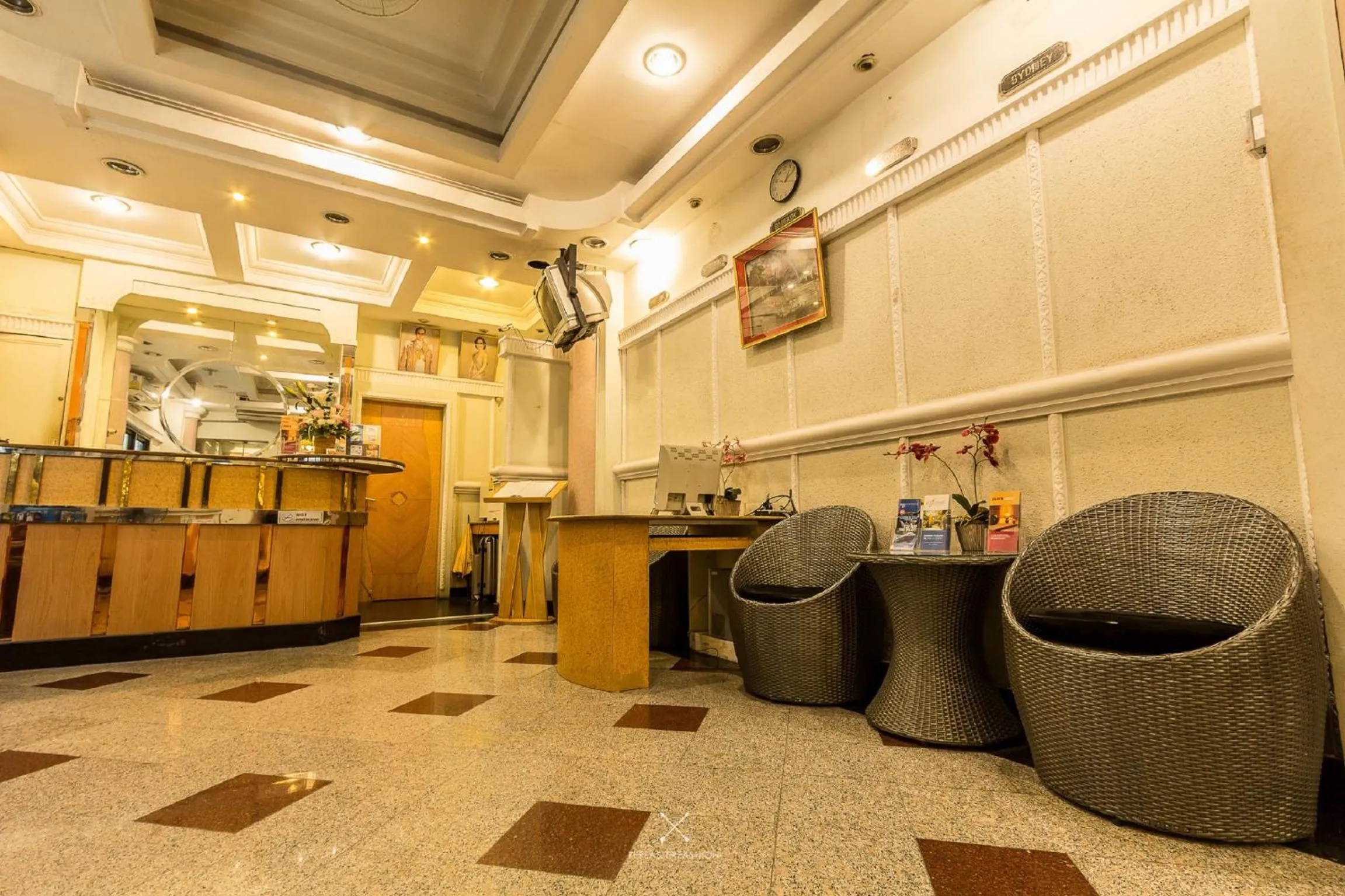 Lobby or reception in Sam's Lodge