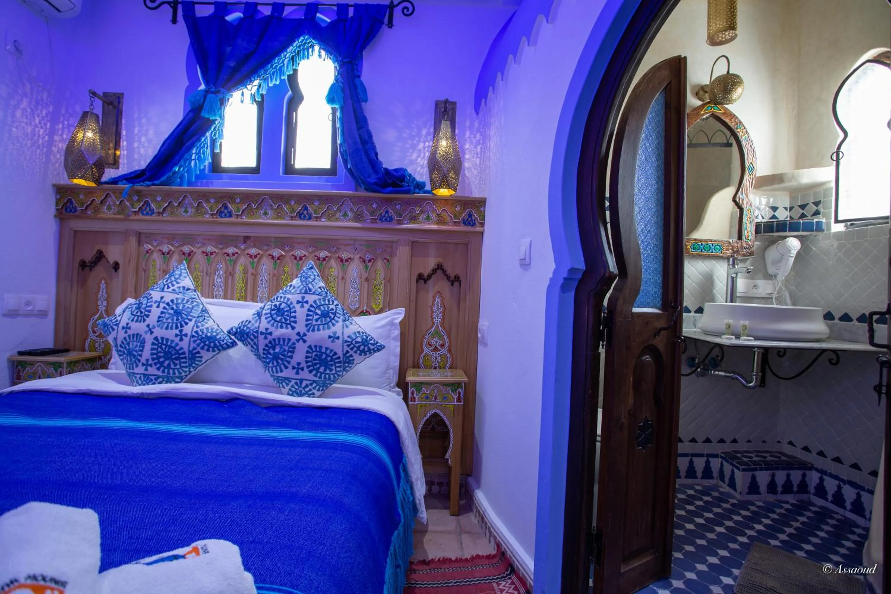 Bed in Hotel Dar Mounir