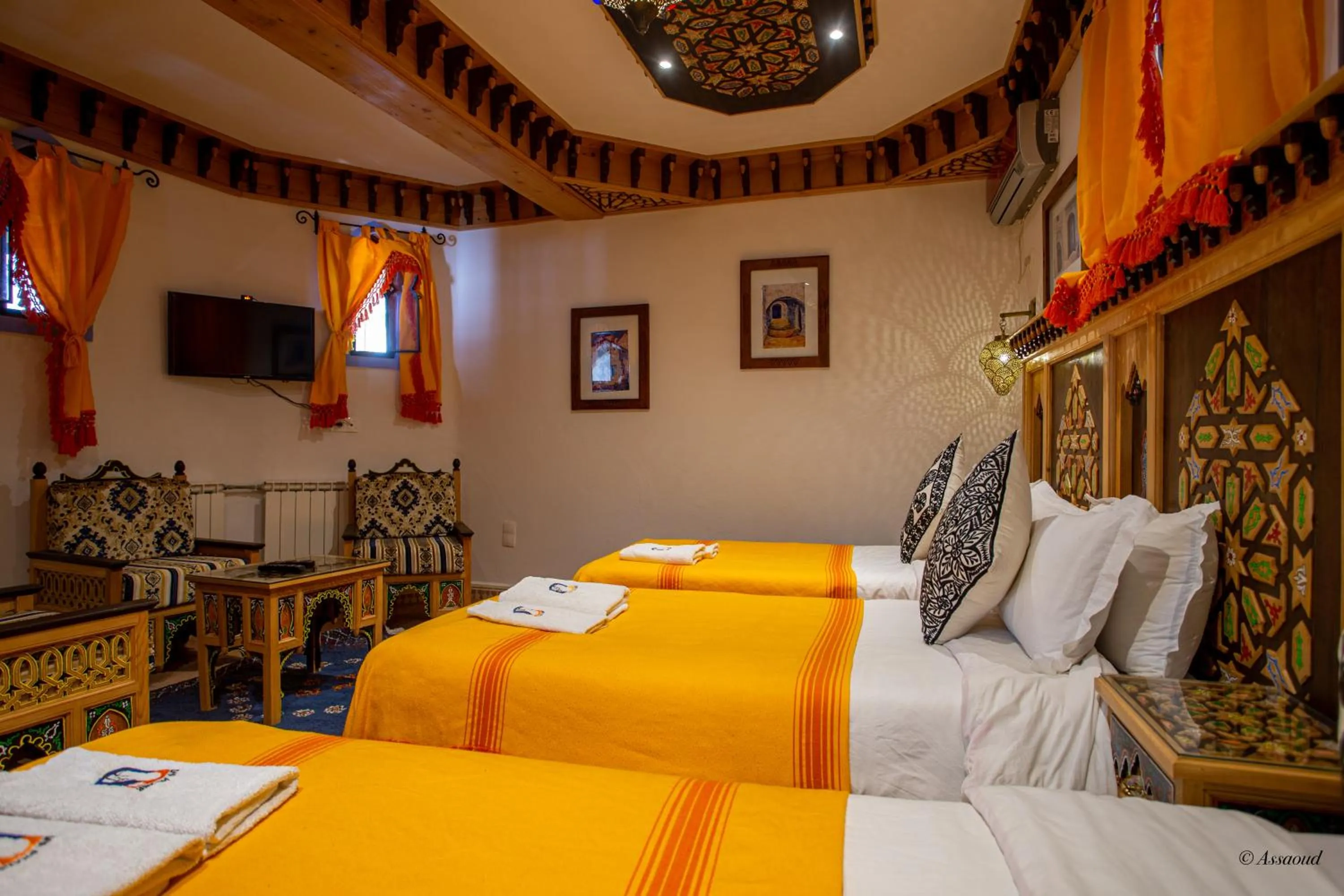 Bed in Hotel Dar Mounir