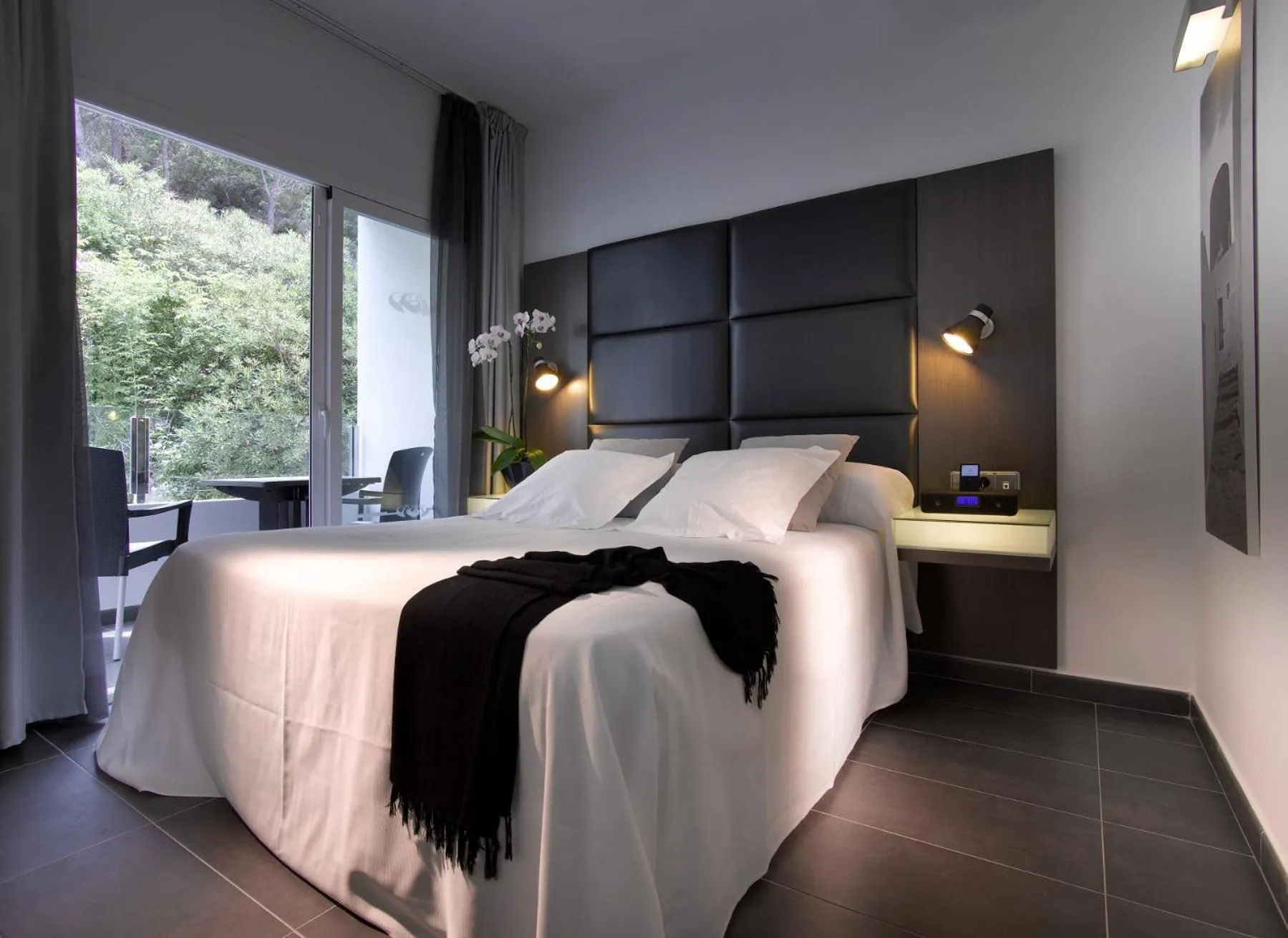 Bed in Palladium Hotel Cala Llonga - Adults Only