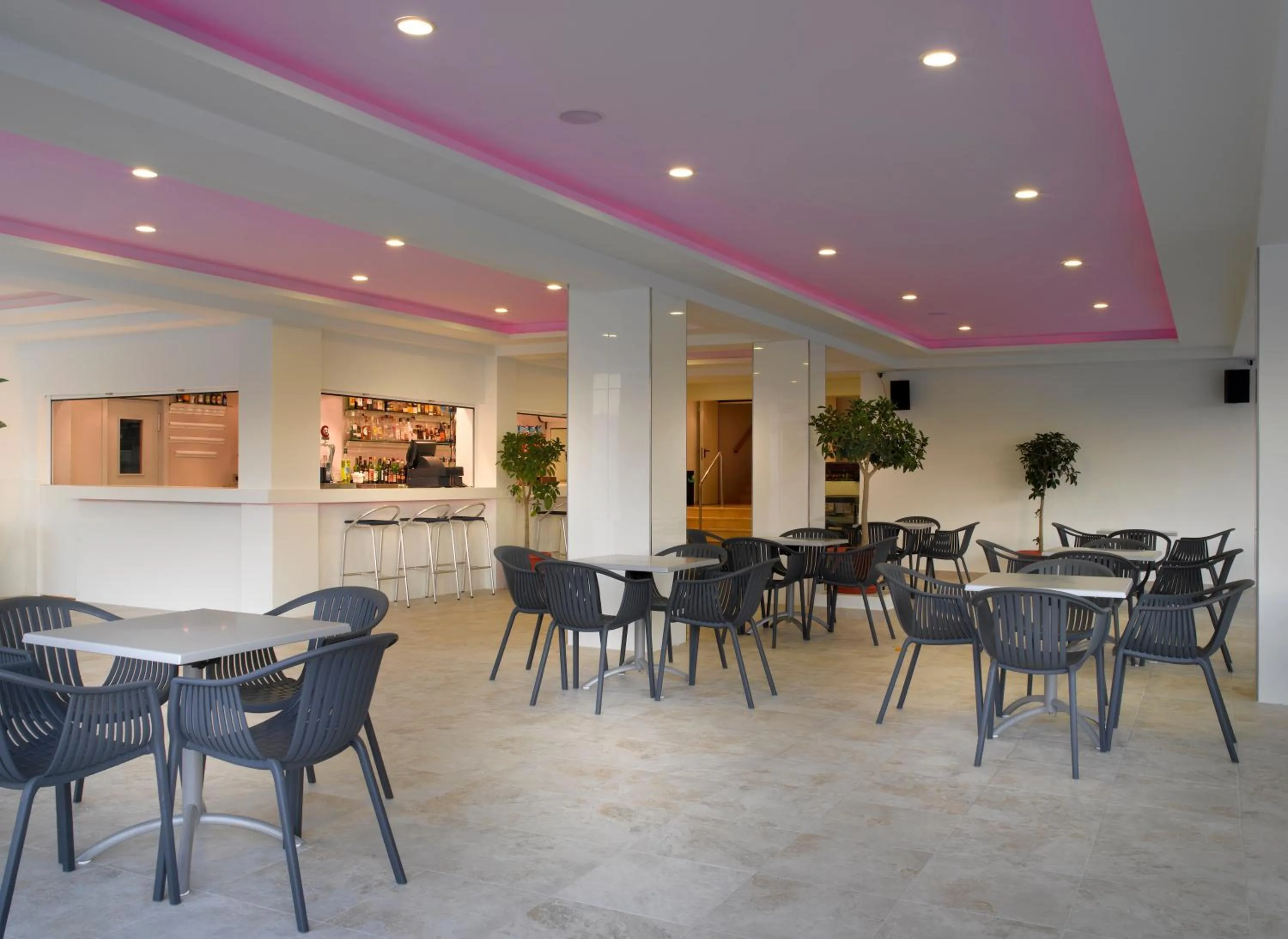 Lounge or bar in Palladium Hotel Cala Llonga - Adults Only