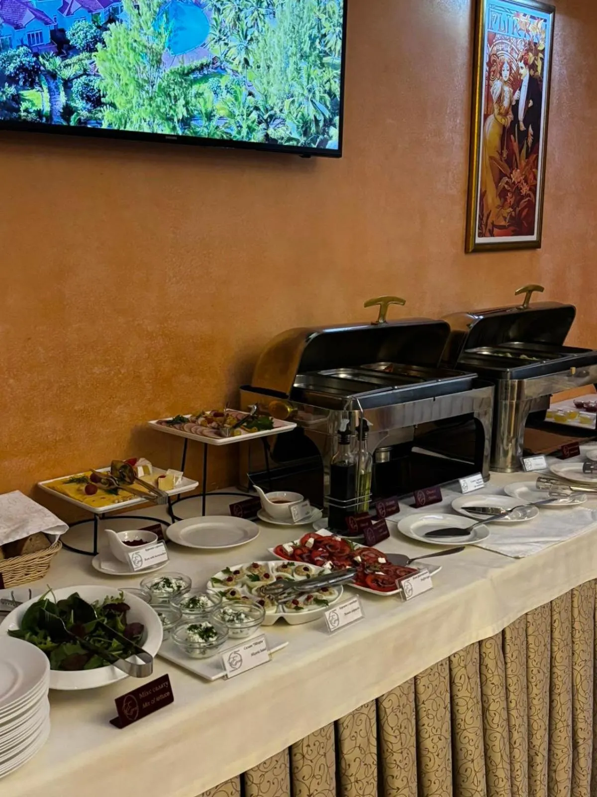 Buffet breakfast in Edem Hotel Lviv
