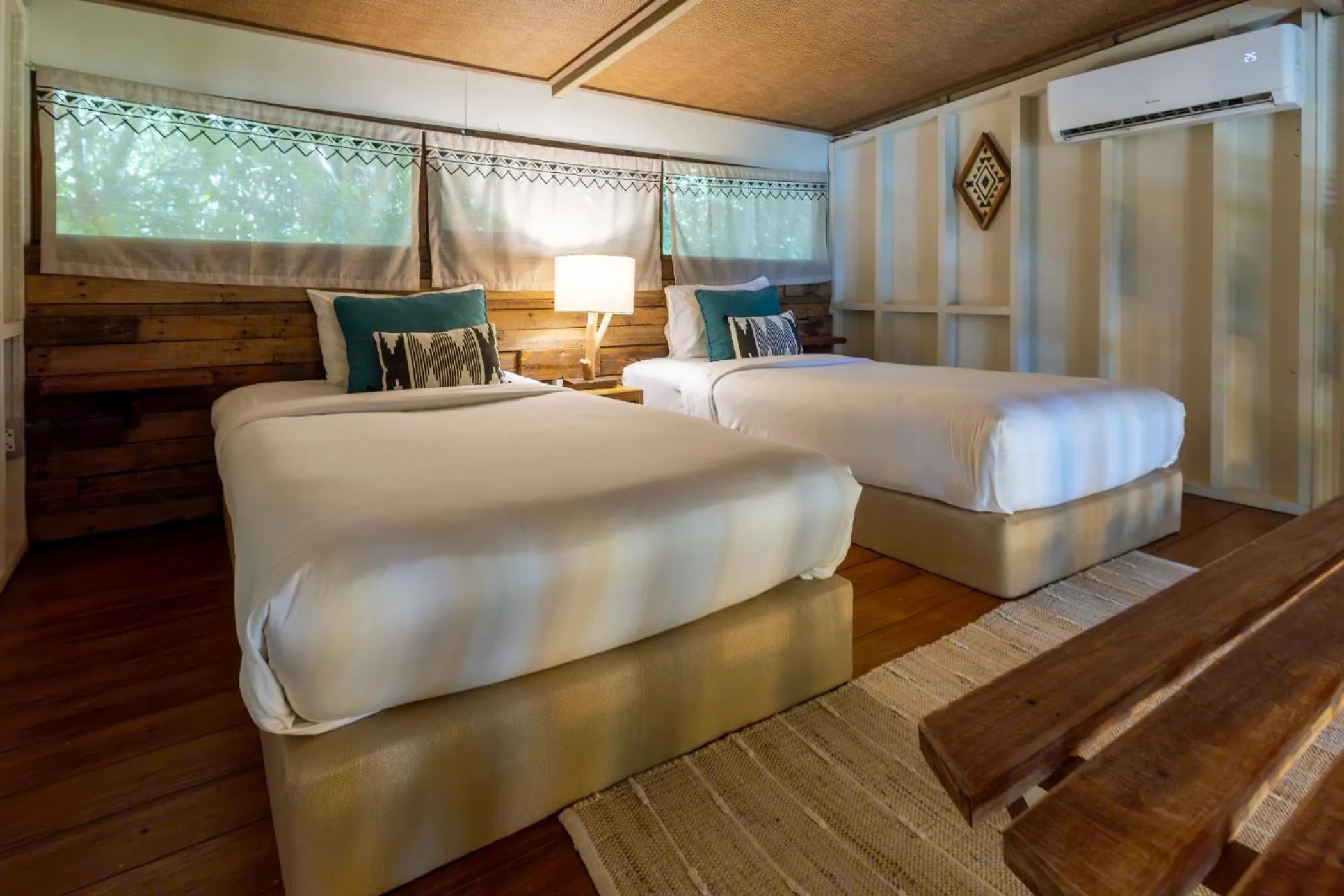 Bed in Tolani Resort Koh Kood