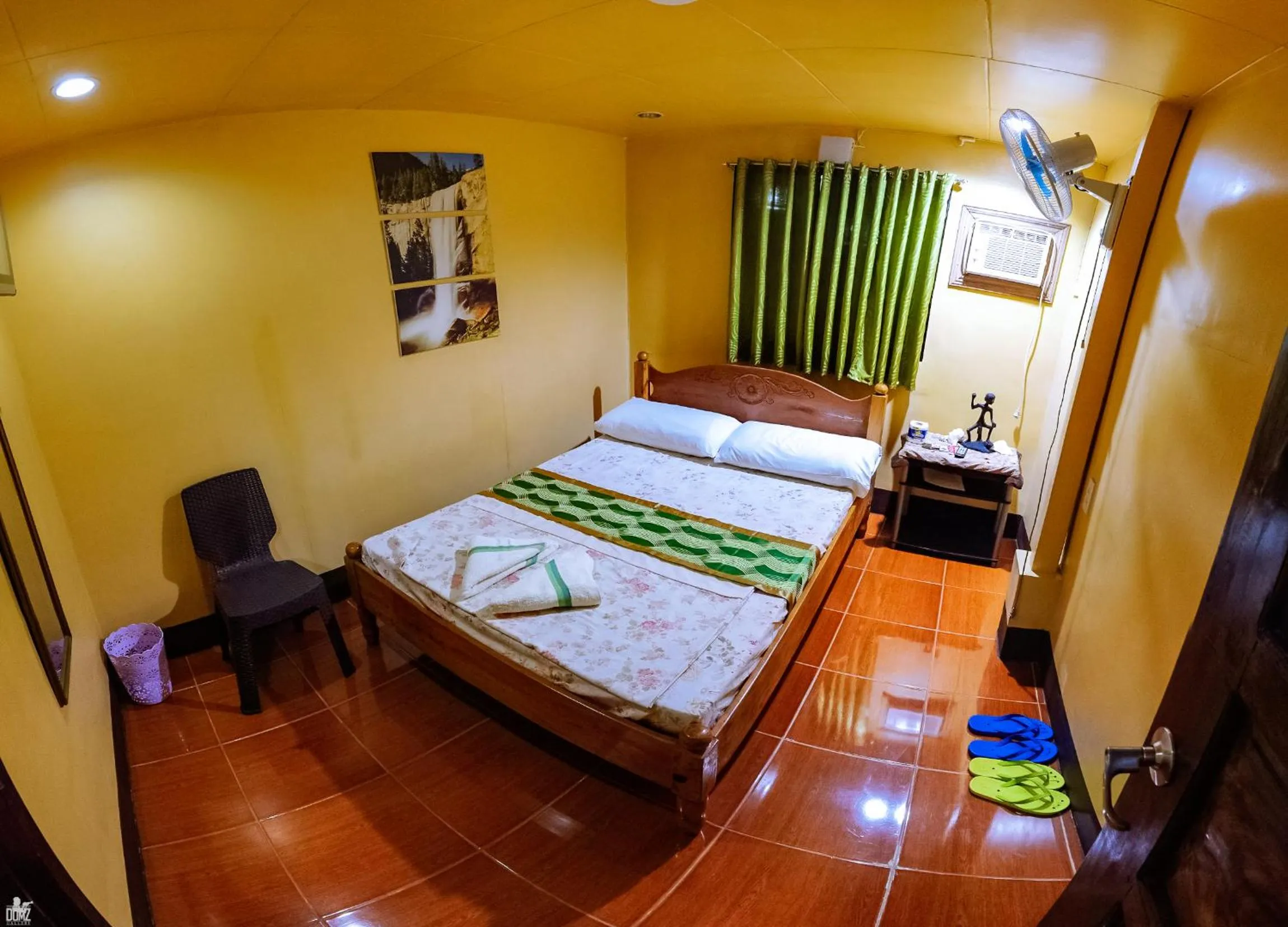 Bed in Apo Pension House