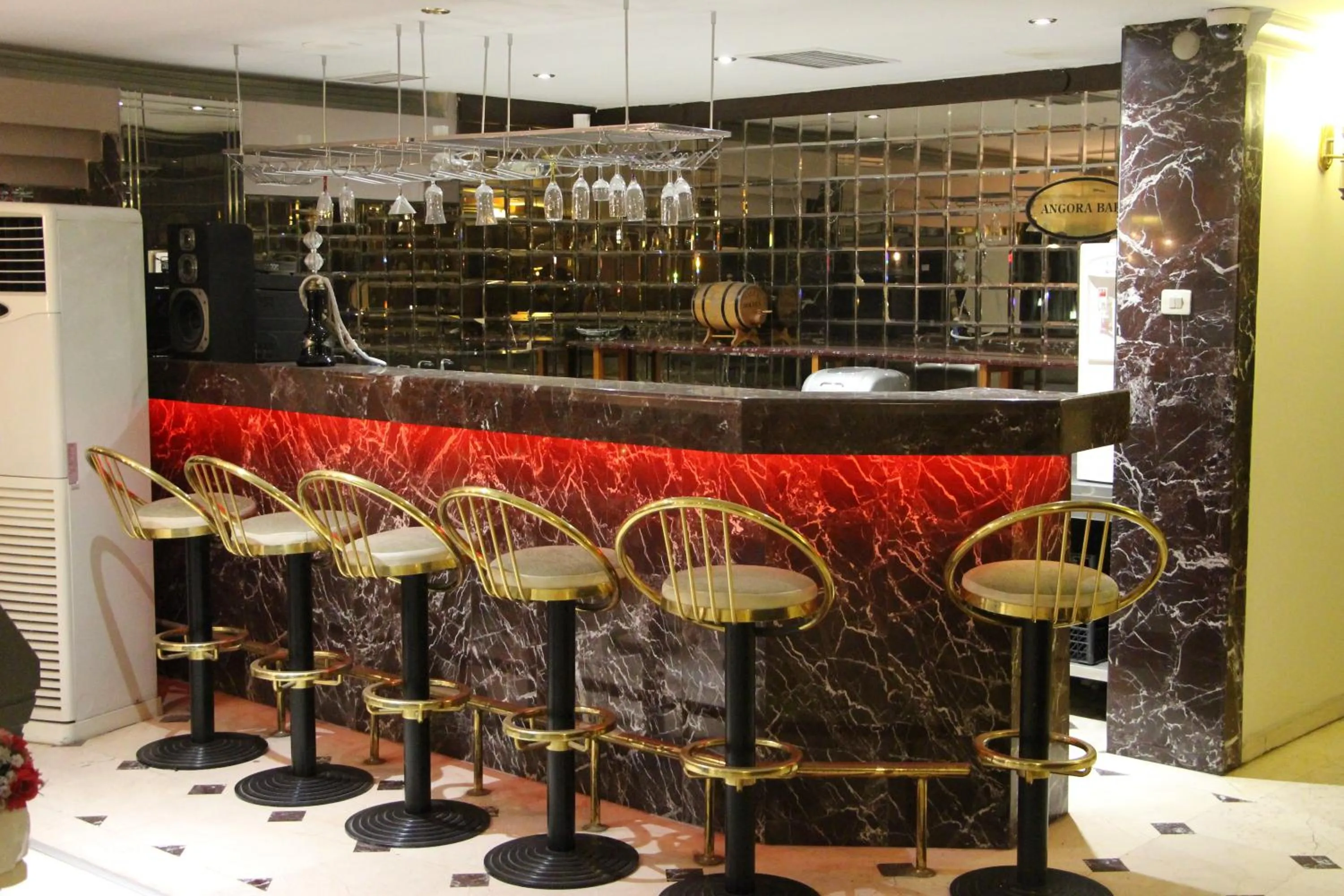 Lounge or bar in Akyuz Hotel