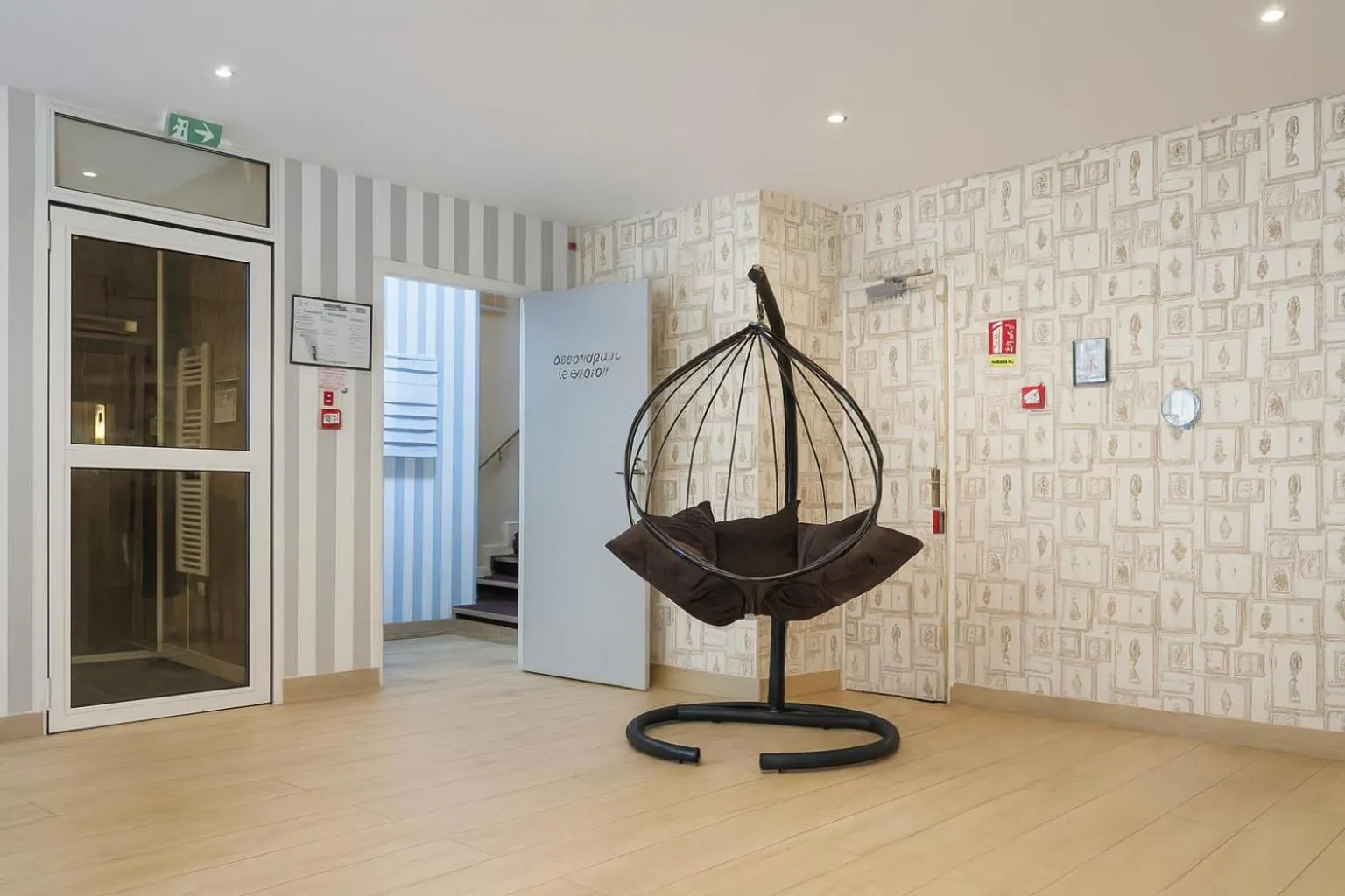 Lobby or reception in Hotel Arc Paris Porte d'Orléans