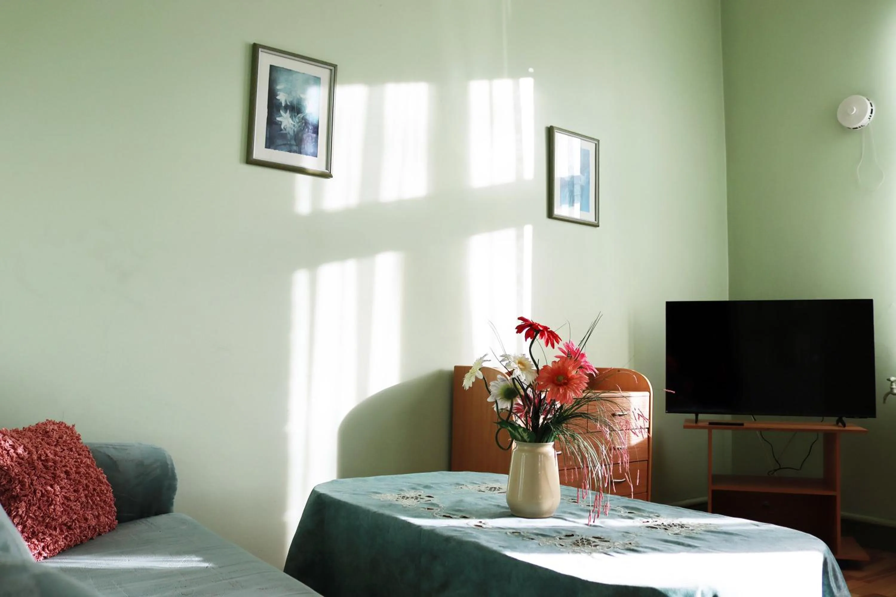 TV and multimedia, Bed in Hostel Lõuna