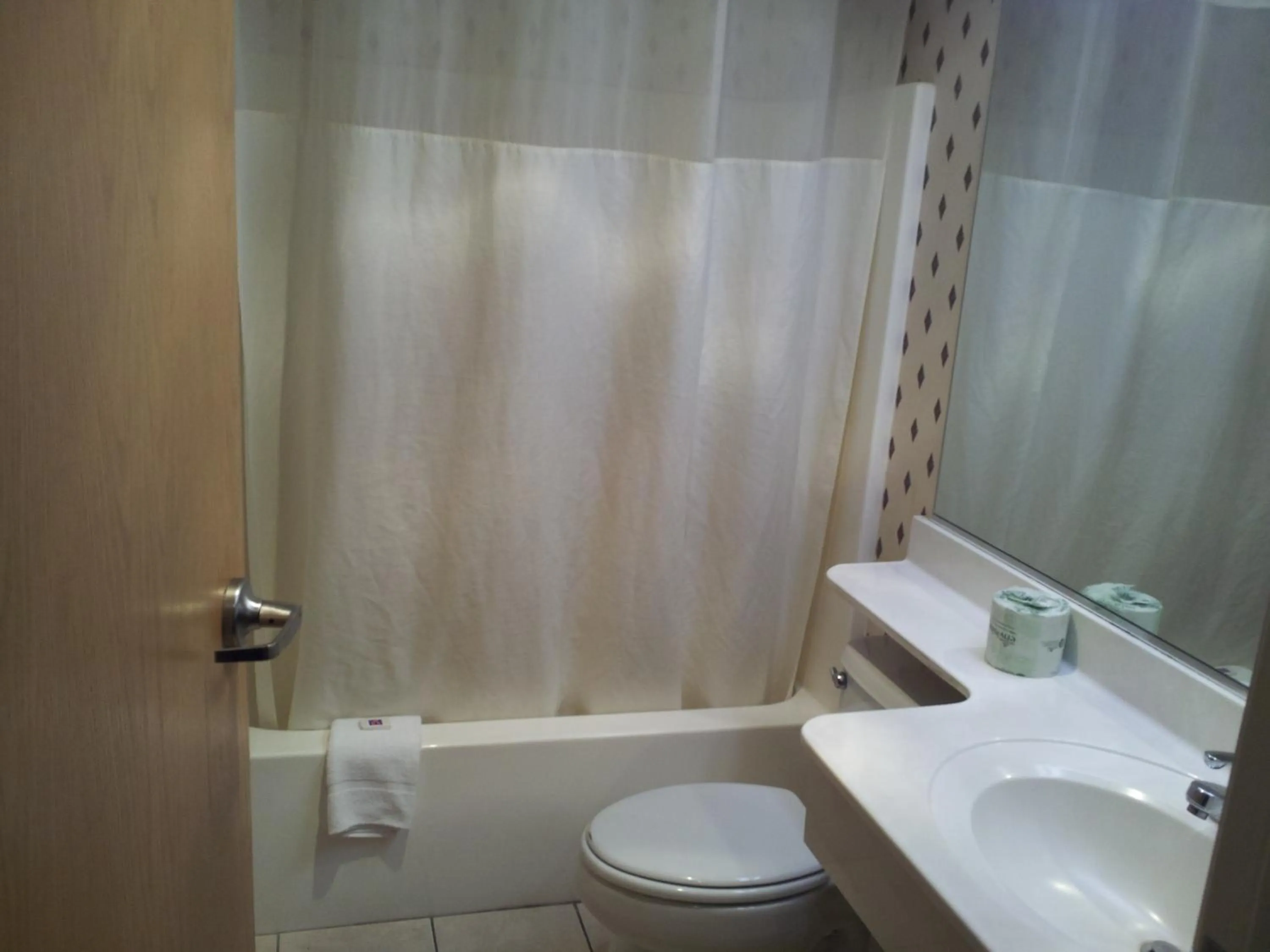 Bathroom in Motel 6-Bernalillo, NM