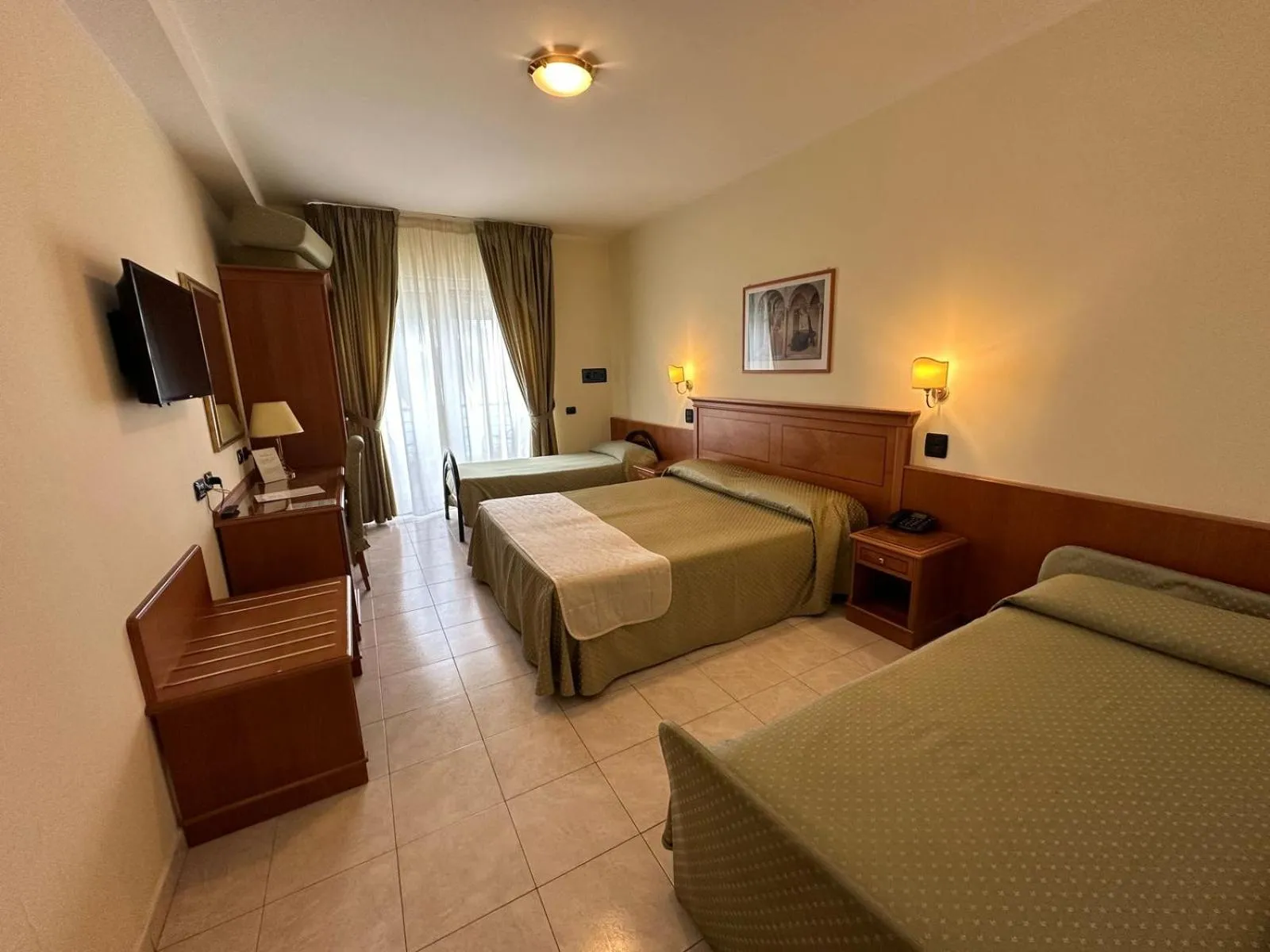 Bed in Grand Hotel Victoria