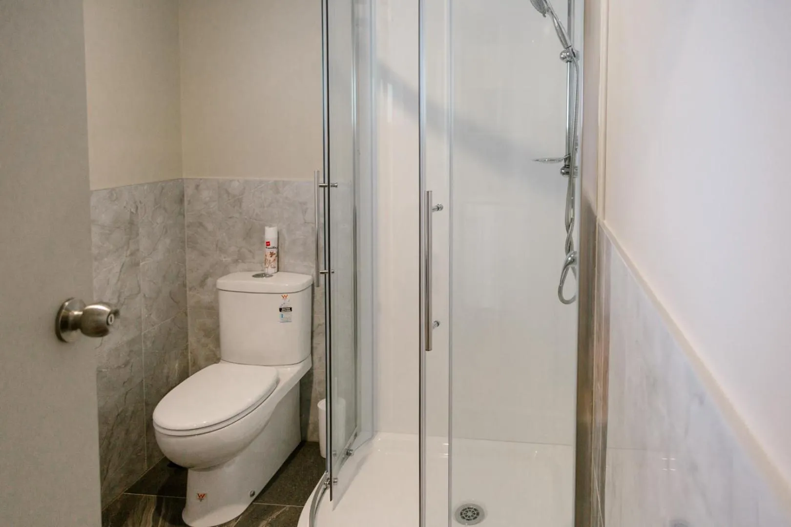 Bathroom in Comfort Inn Sunset