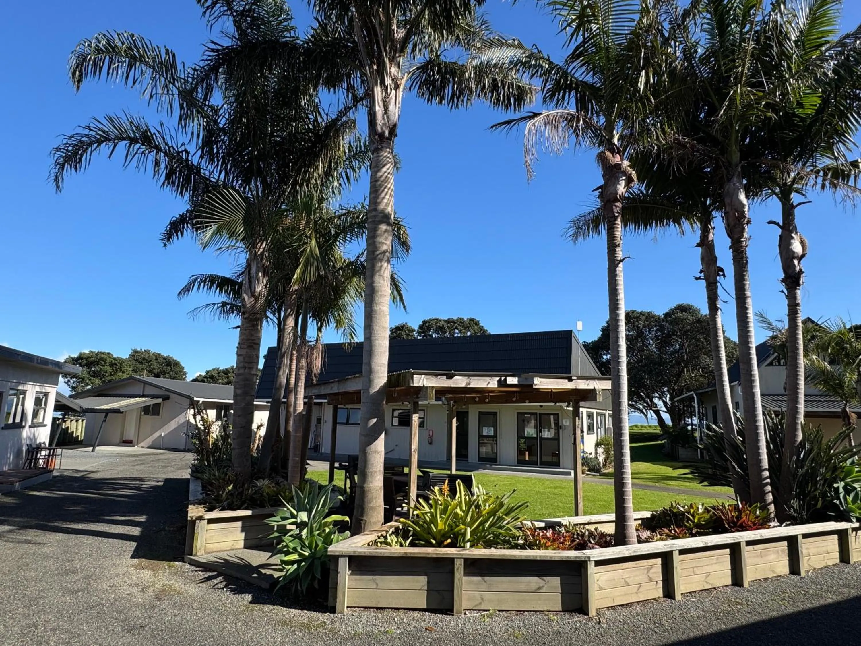 BBQ facilities in Comfort Inn Sunset