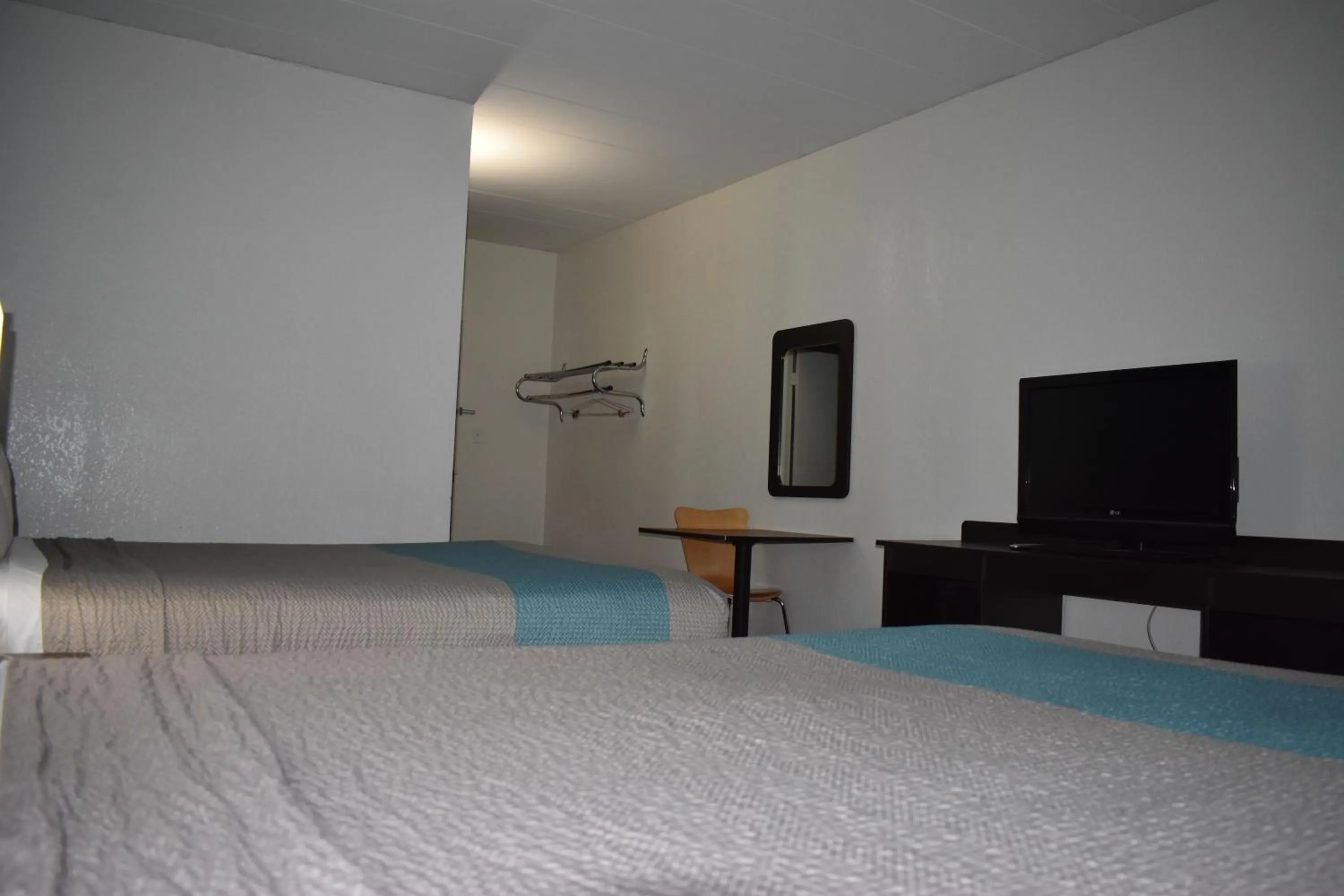 TV/Entertainment Center in FairBridge Inn Express Melrose Park