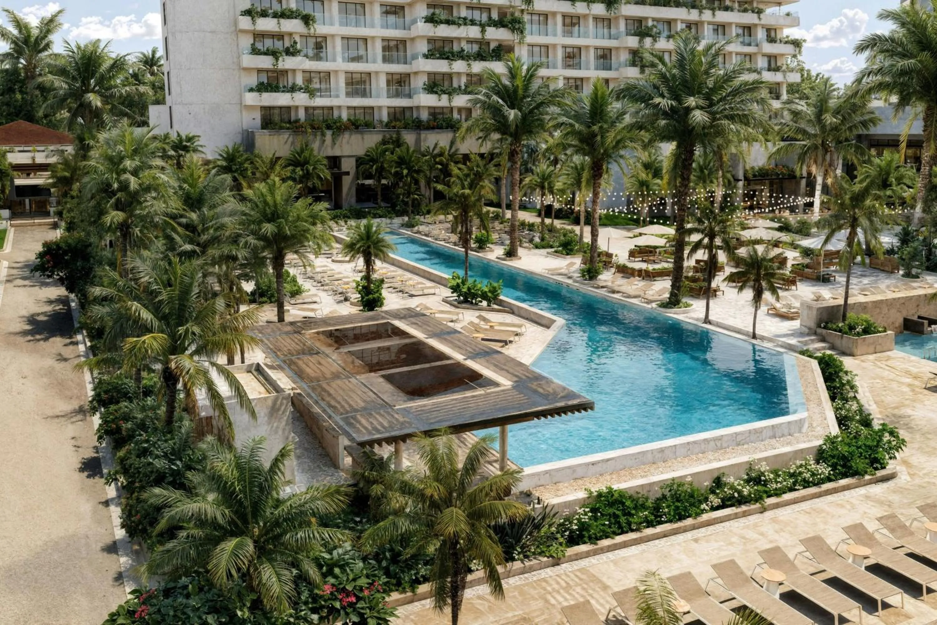 Swimming pool in Marriott Puerto Vallarta Resort & Spa