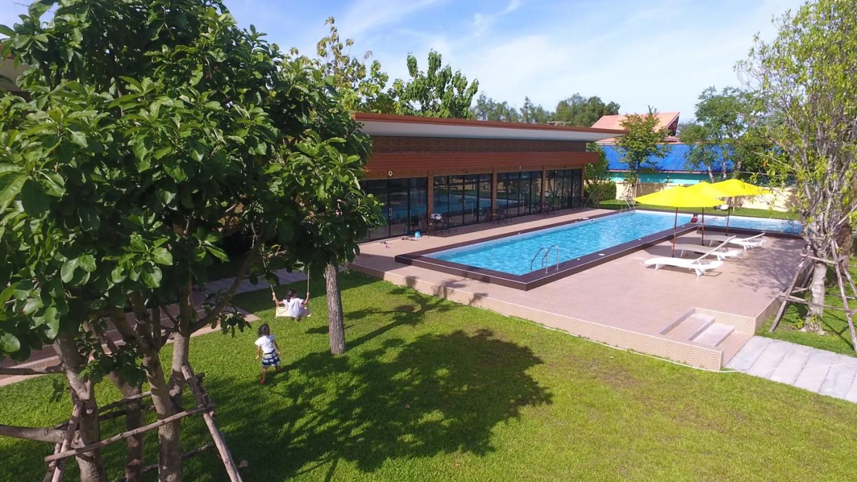 Swimming pool in Golf Inn Resort