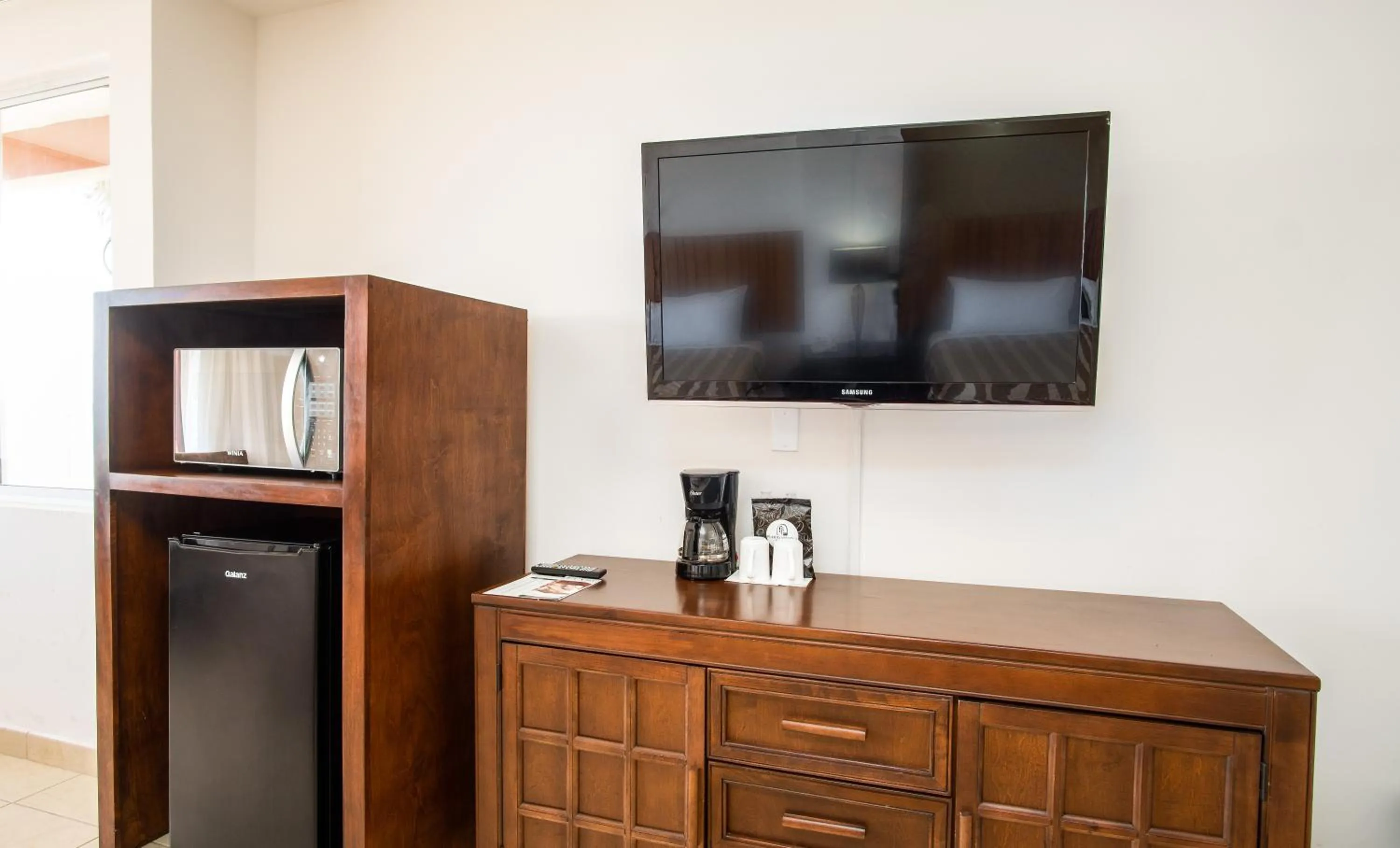 Puerto Nuevo Baja Hotel & Villas