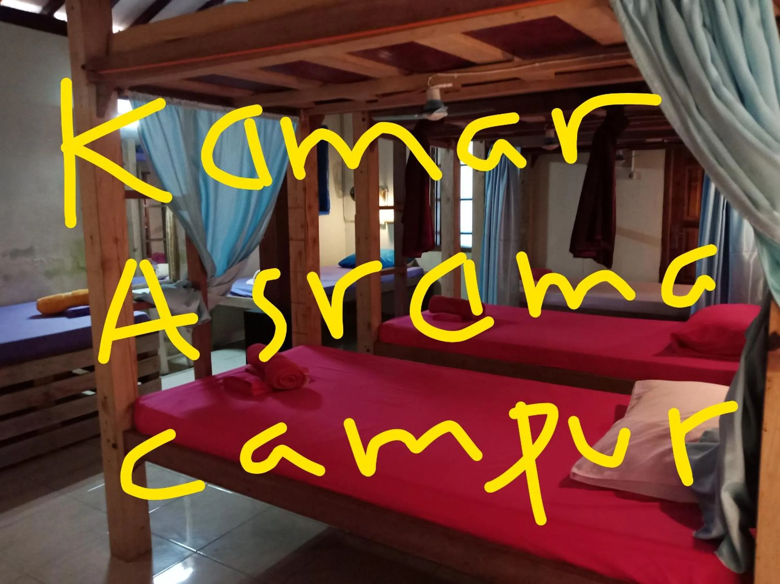 Photo of the whole room in Arjuna Garden Homestay