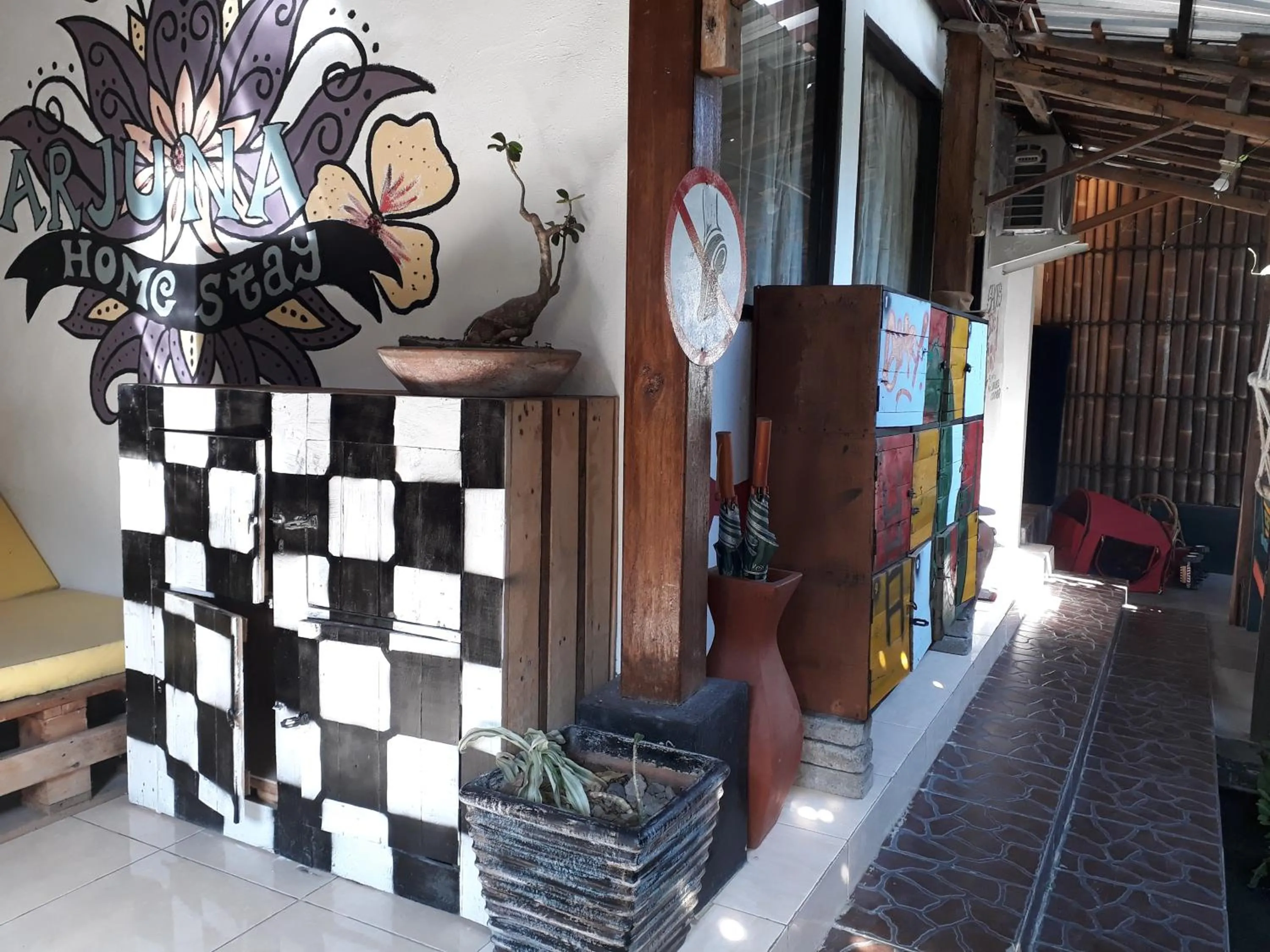 Facade/entrance in Arjuna Garden Homestay