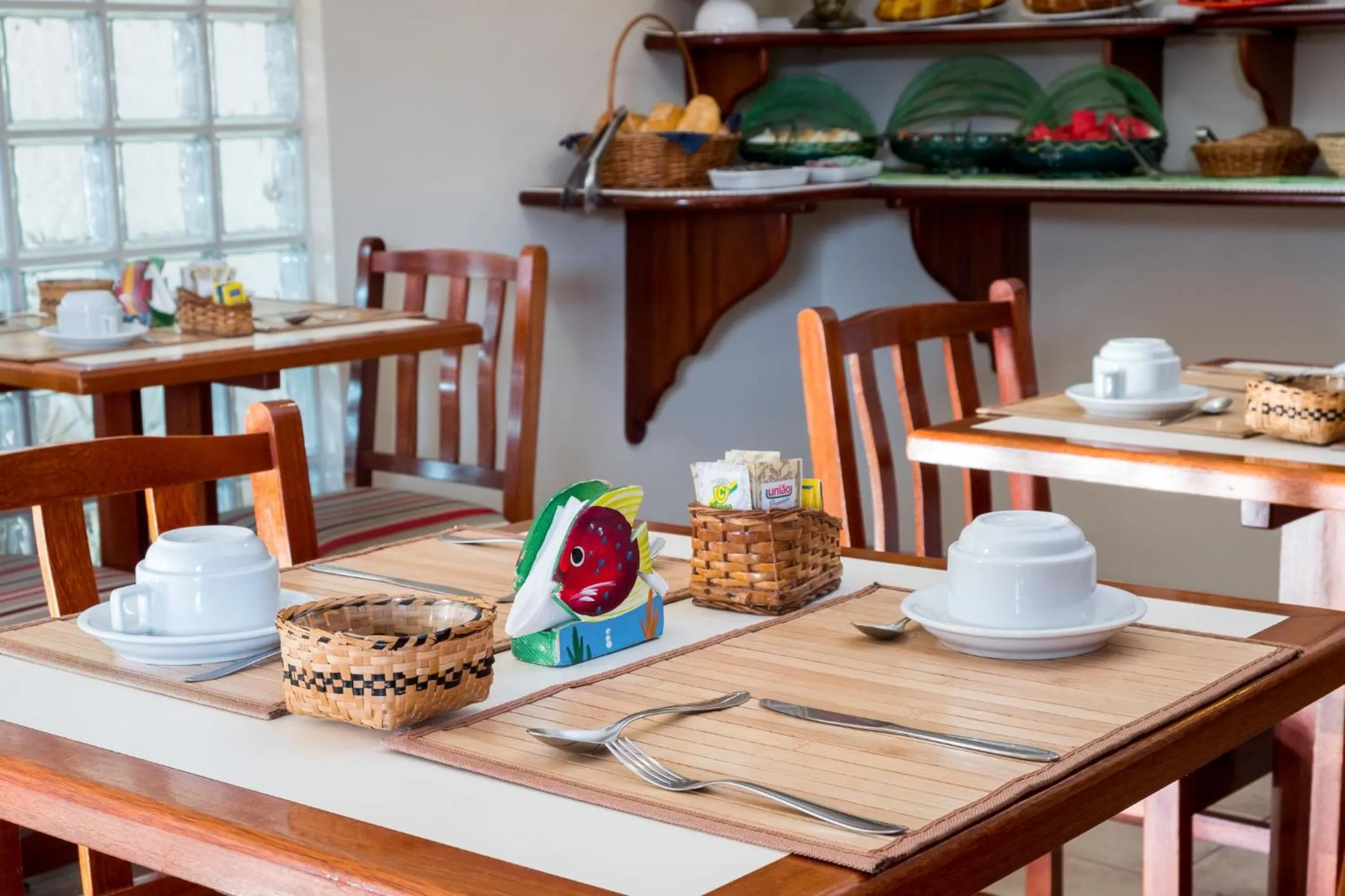 Restaurant/places to eat in Pousada Mar Azul