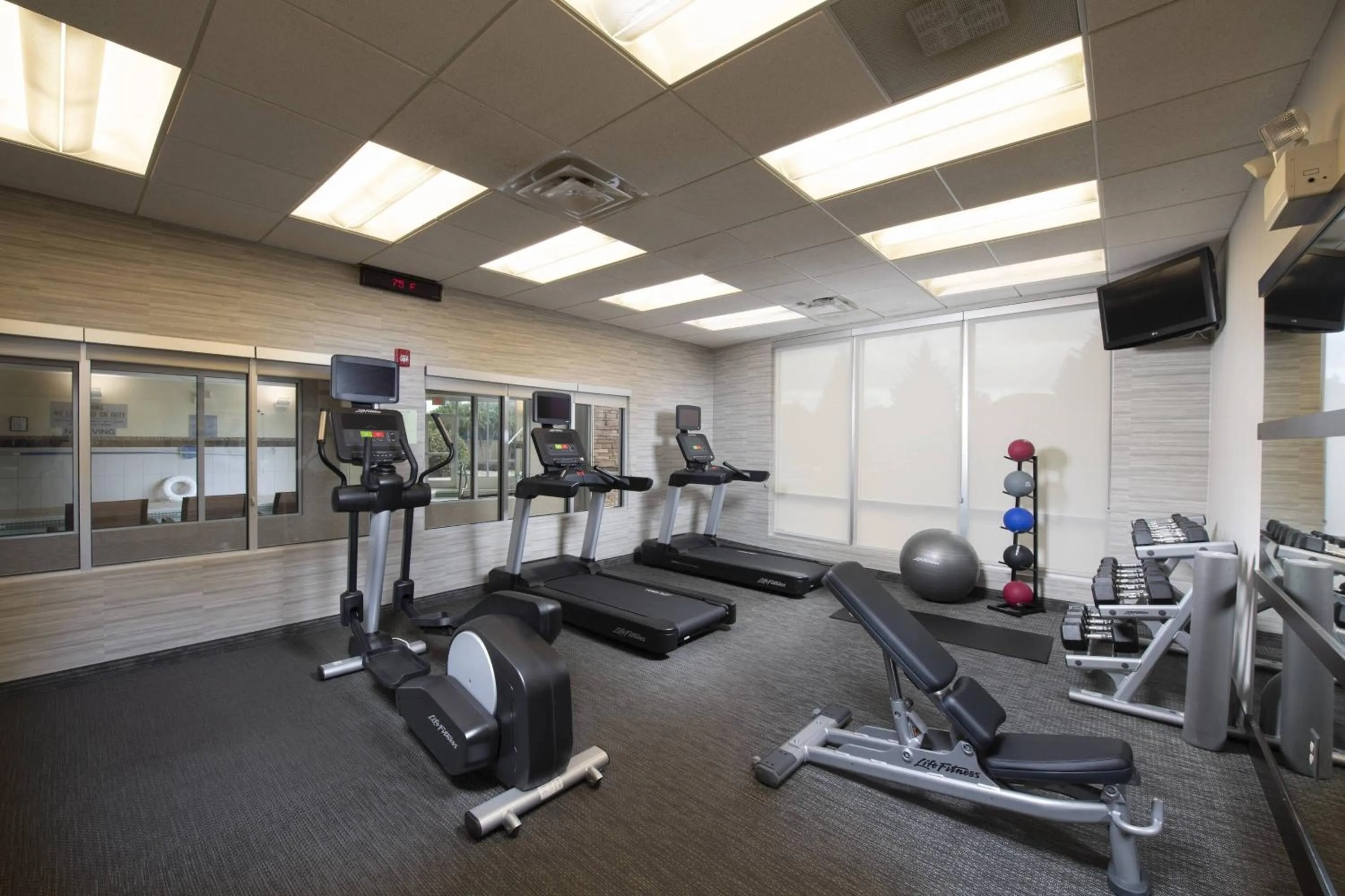 Fitness centre/facilities in Courtyard Atlanta McDonough