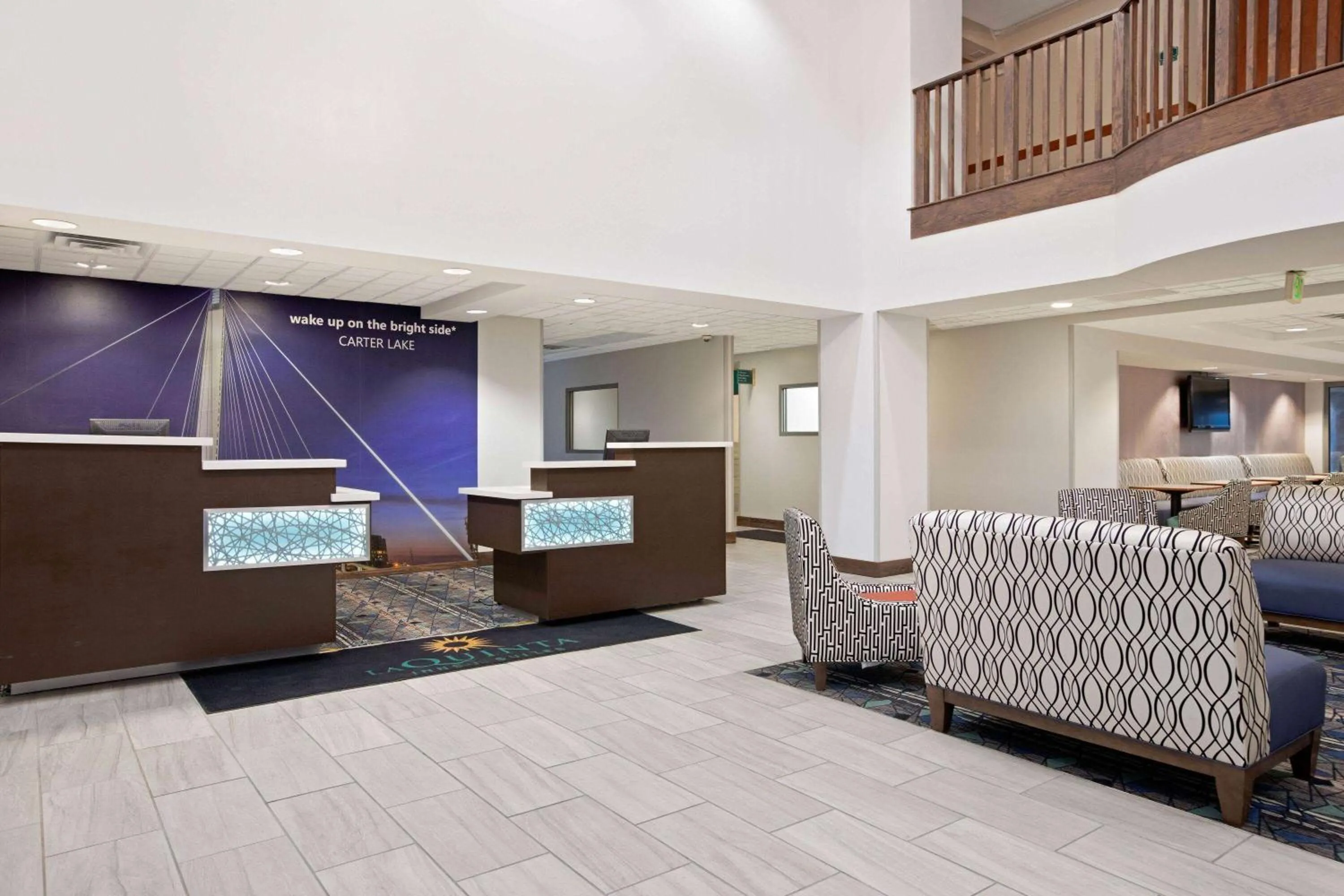 Lobby or reception in La Quinta by Wyndham Omaha Airport Downtown