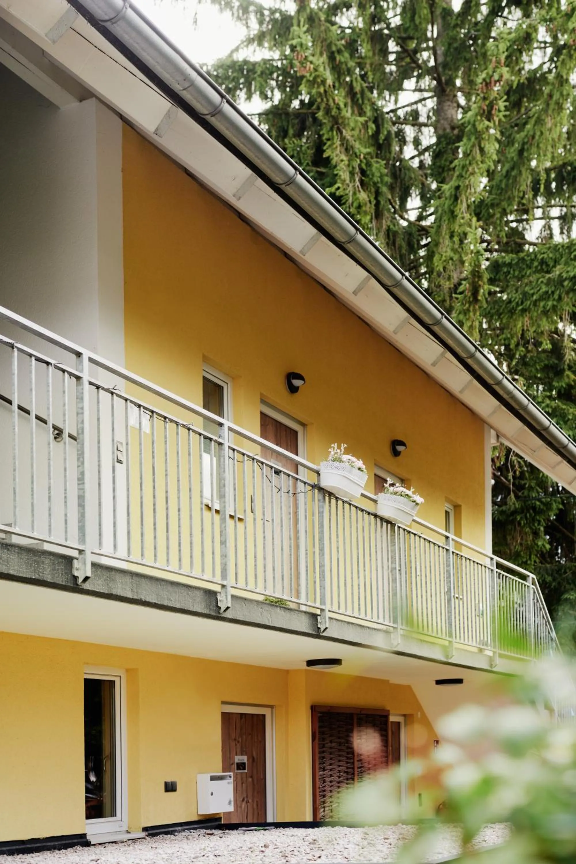 Property building in HOMEBOUND APARTMENTS Salzburg City II - contactless check-in