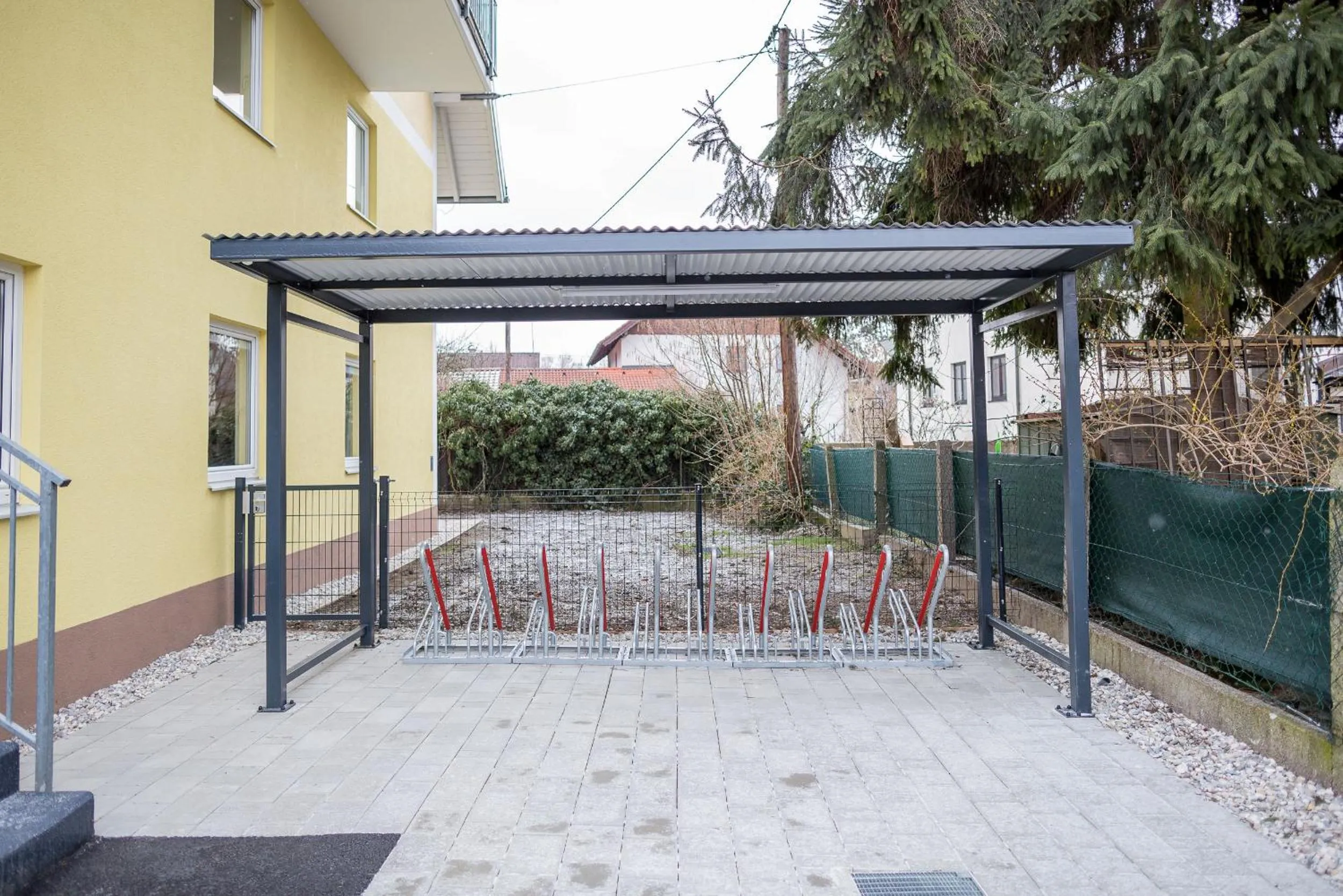 Property building in HOMEBOUND APARTMENTS Salzburg City II - contactless check-in