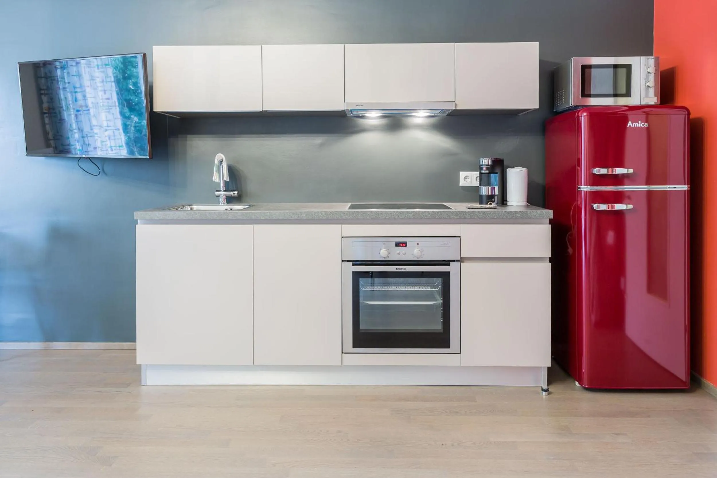 Kitchen or kitchenette in HOMEBOUND APARTMENTS Salzburg City II - contactless check-in