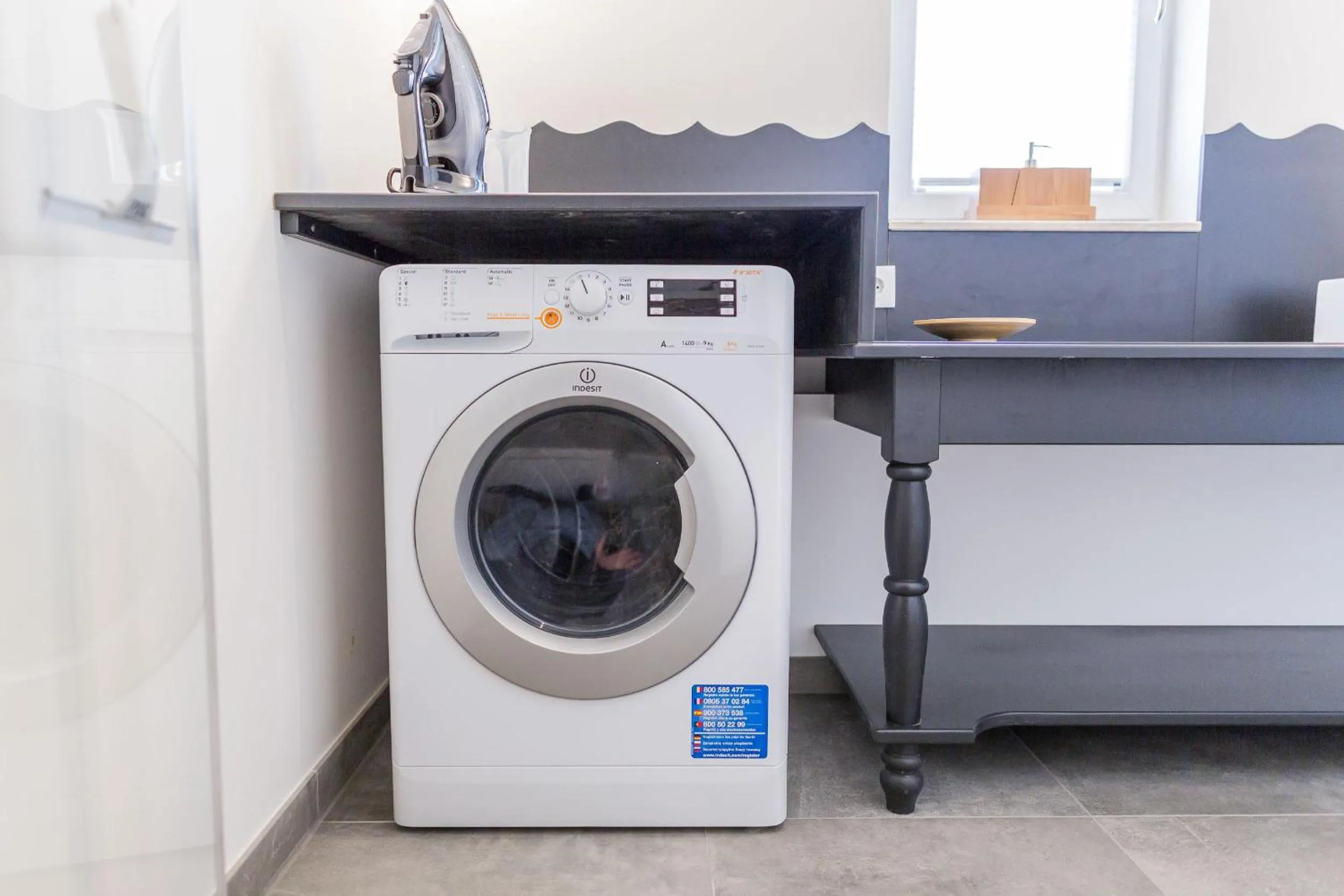 Decorative detail in HOMEBOUND APARTMENTS Salzburg City II - contactless check-in