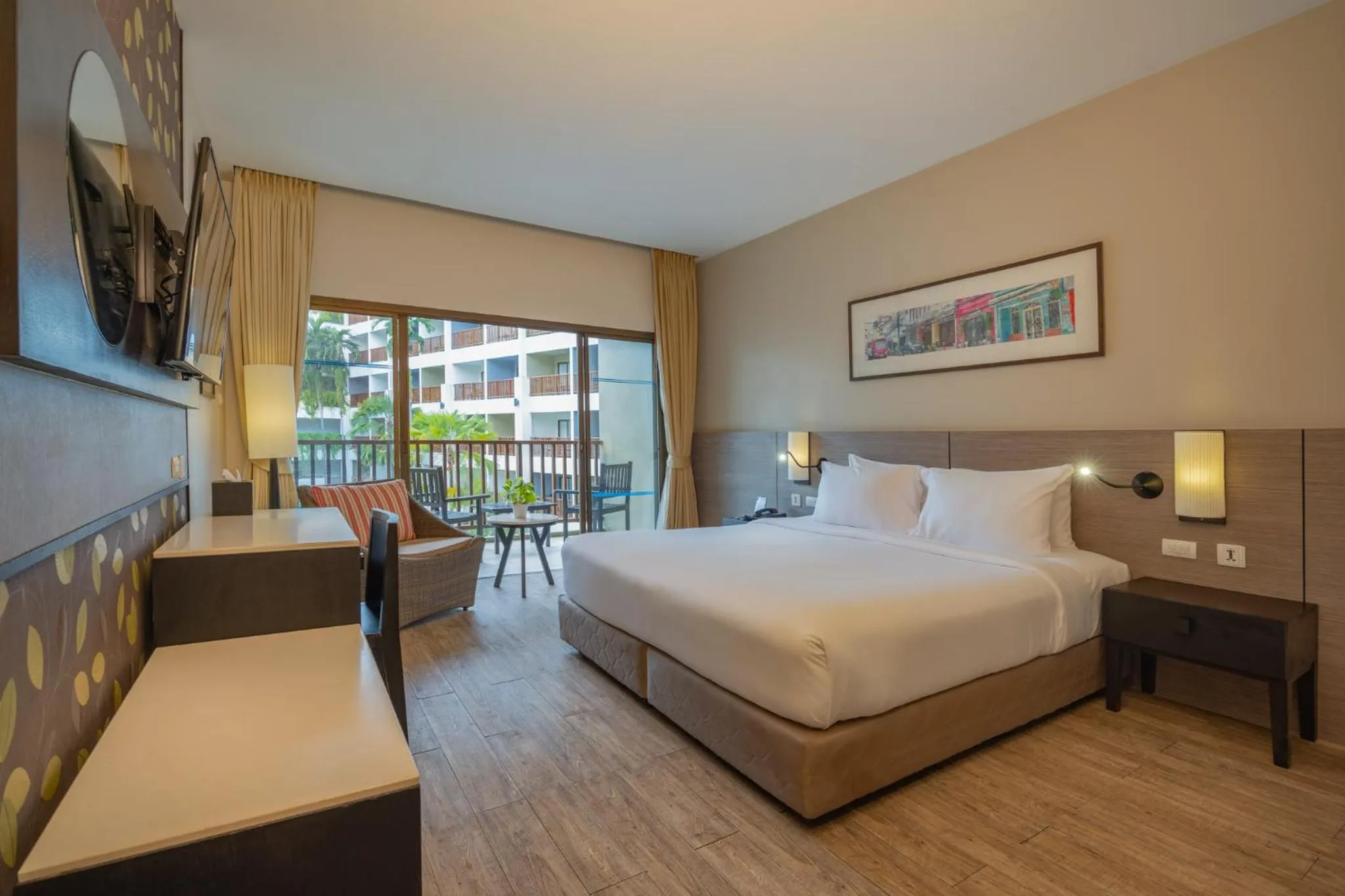 Bed in Deevana Plaza Phuket - SHA Extra Plus