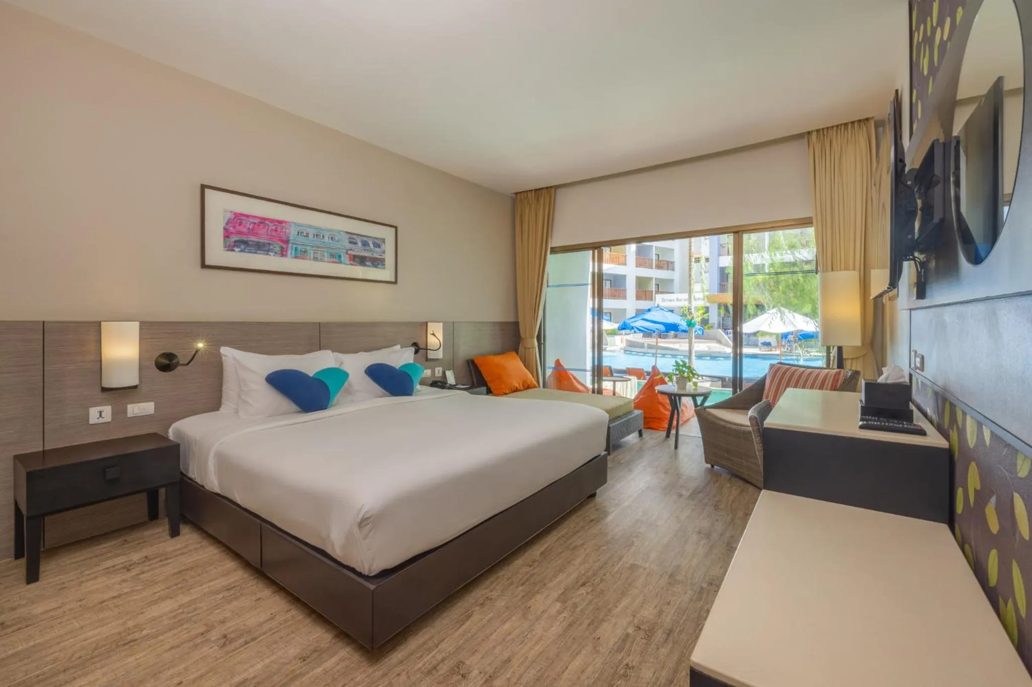 Bed in Deevana Plaza Phuket - SHA Extra Plus