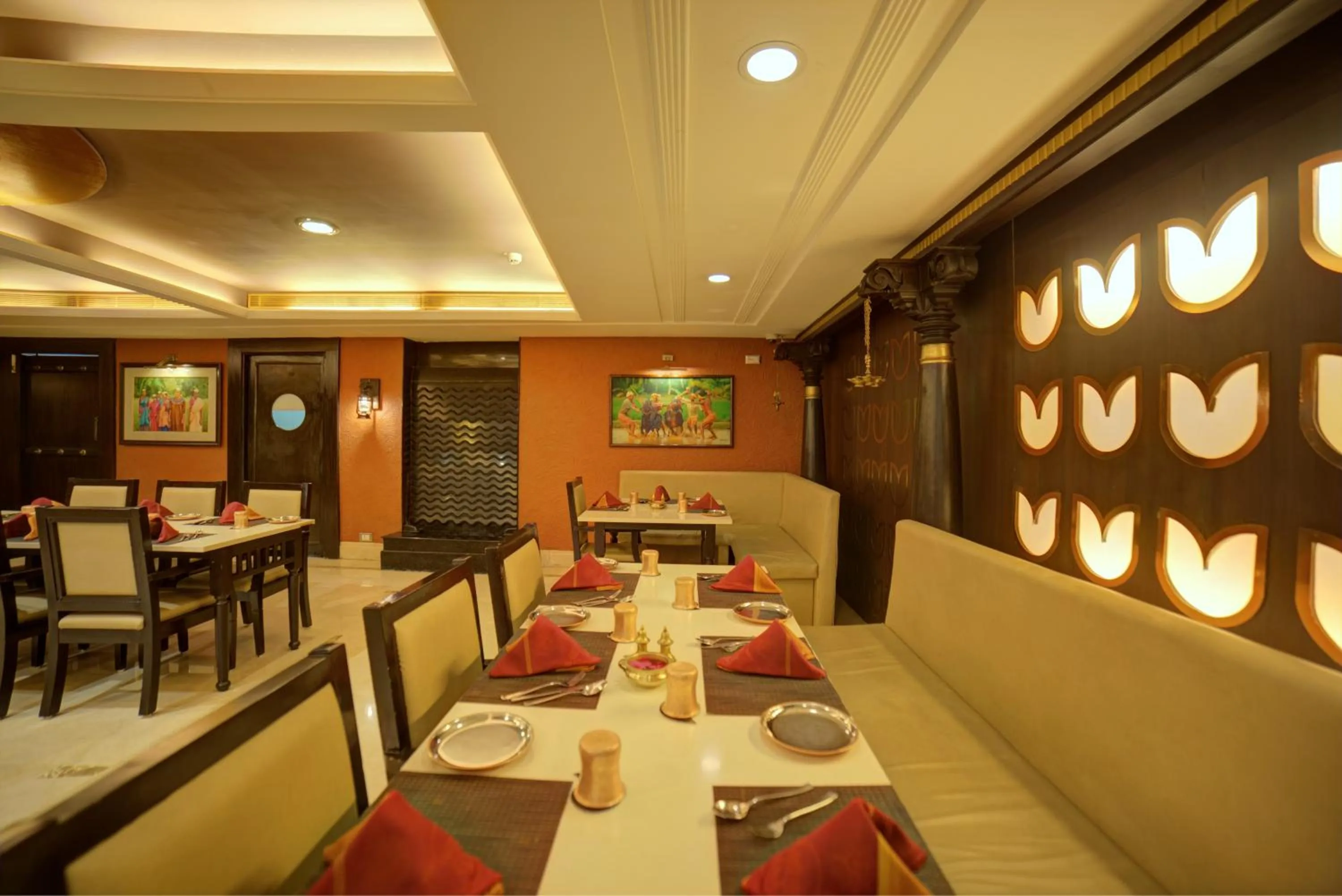 Restaurant/places to eat in Goldfinch Hotel Bangalore
