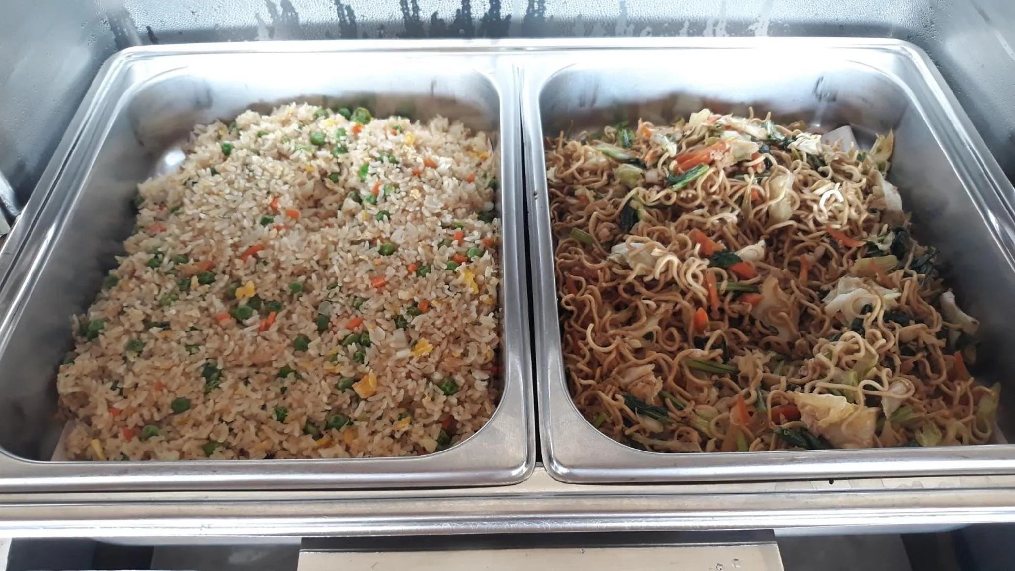 Food and drinks in Respati Beach Hotel