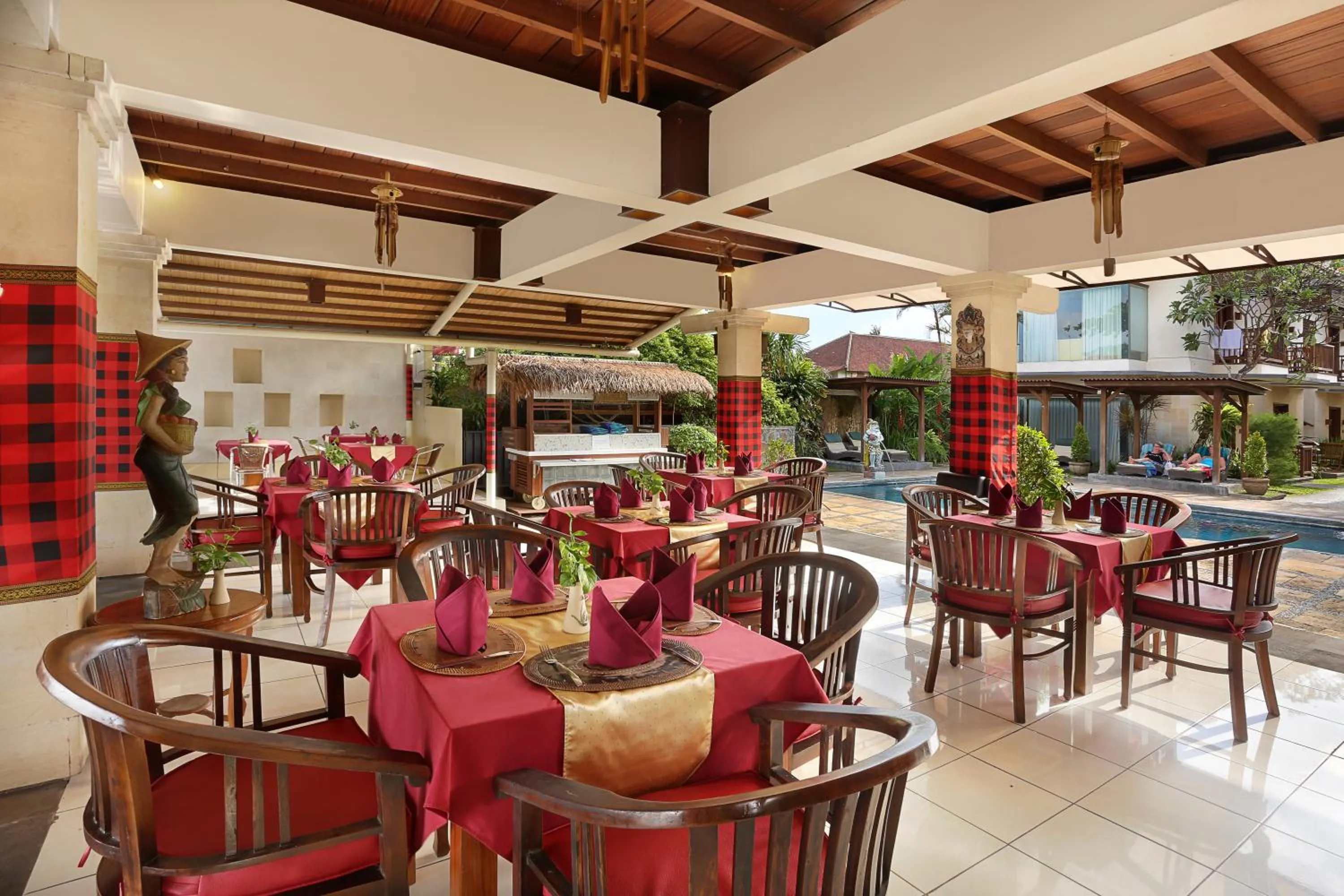 Restaurant/places to eat in Respati Beach Hotel