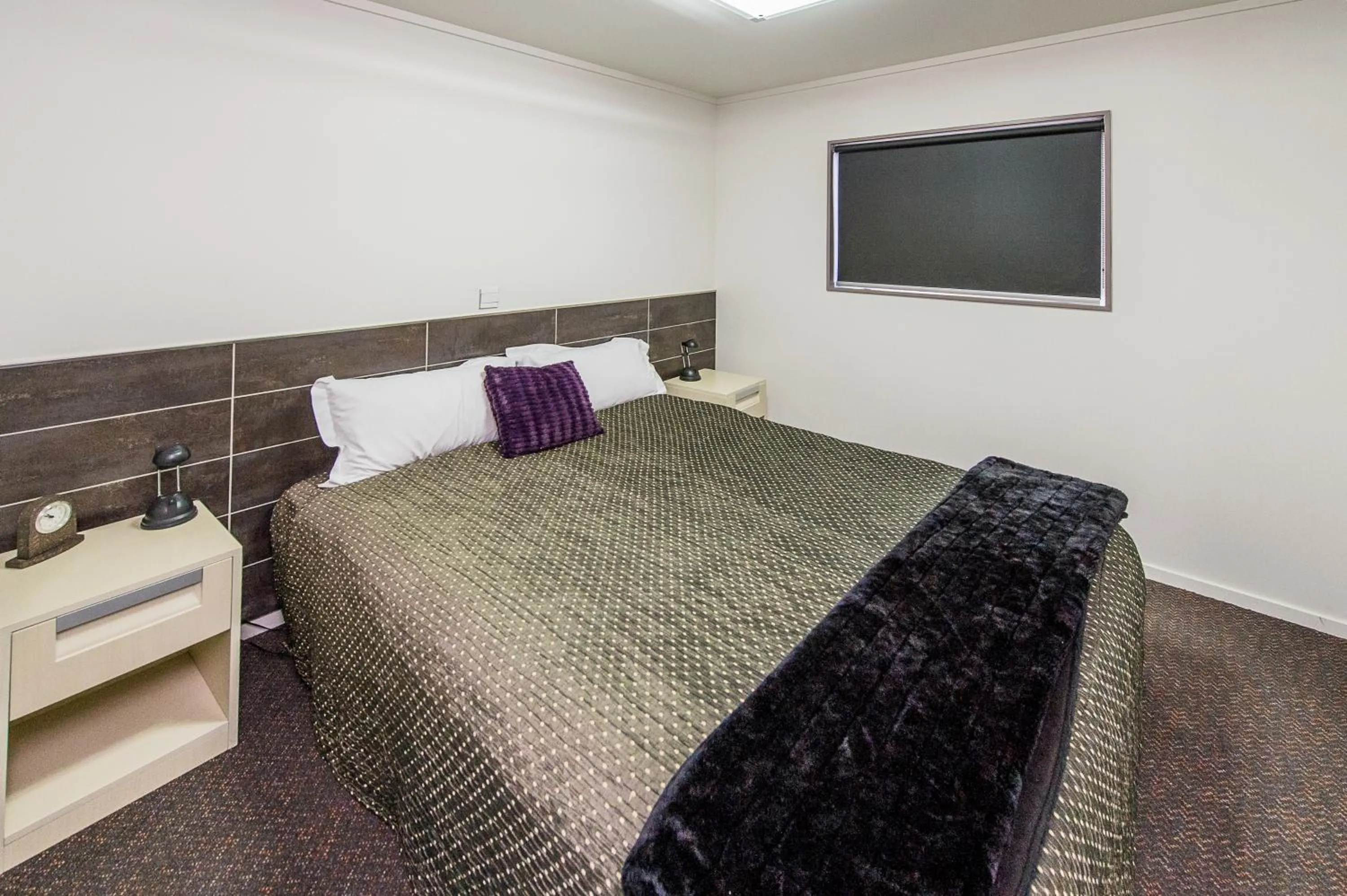 Bedroom, Bed in 151 On London Motel & Conference Centre