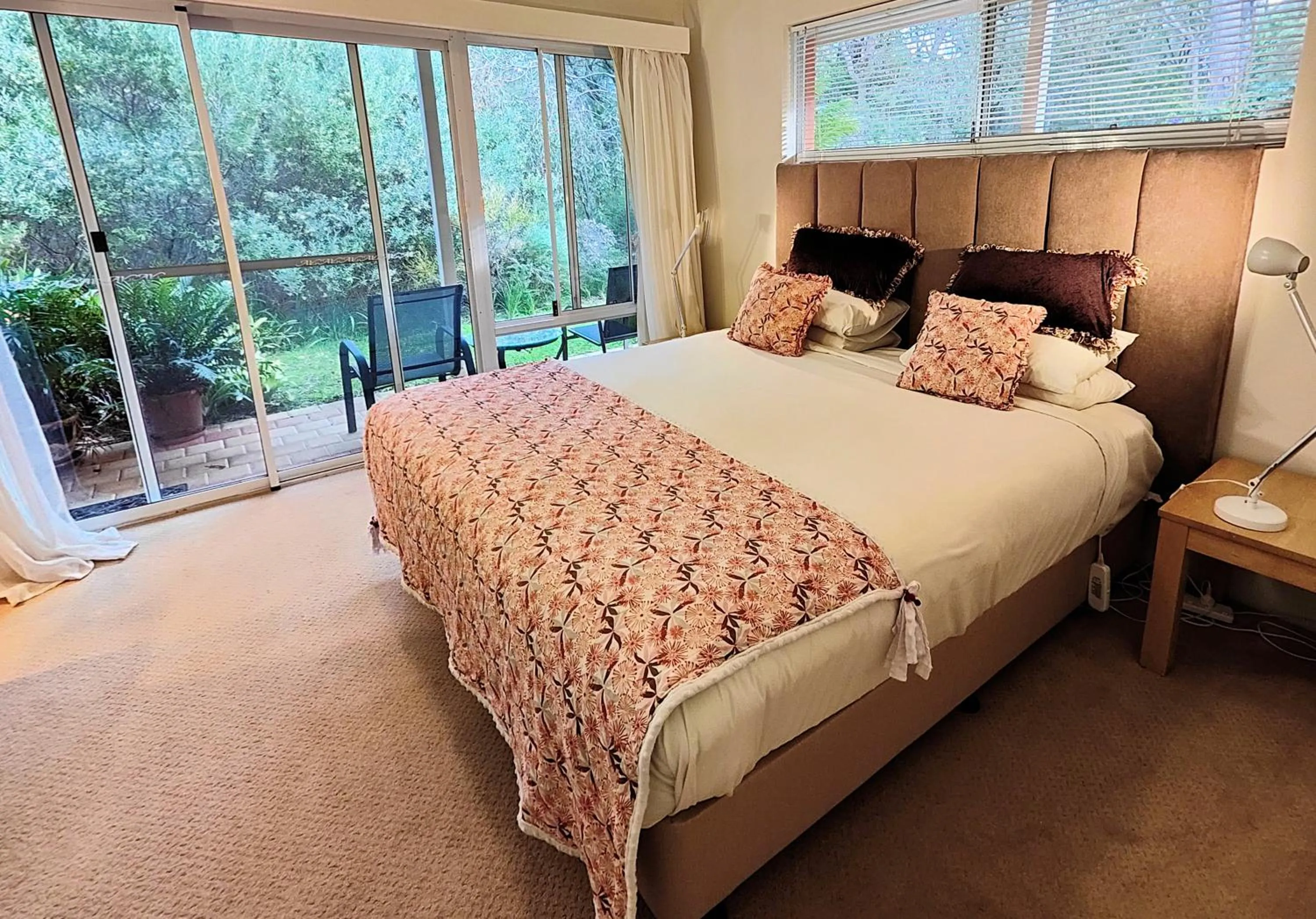 Bedroom, Bed in Margaret River Bed & Breakfast