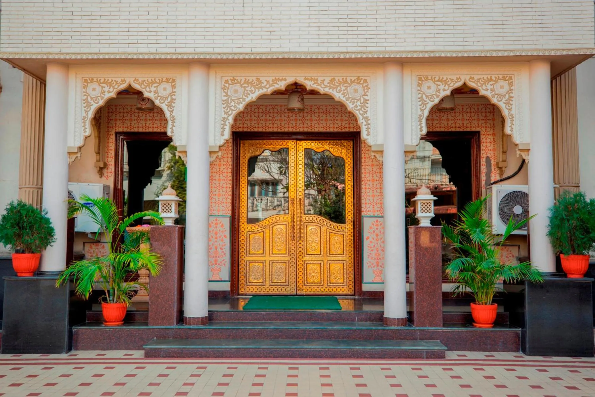 Facade/entrance in Nahargarh Haveli-Near Train station Metro