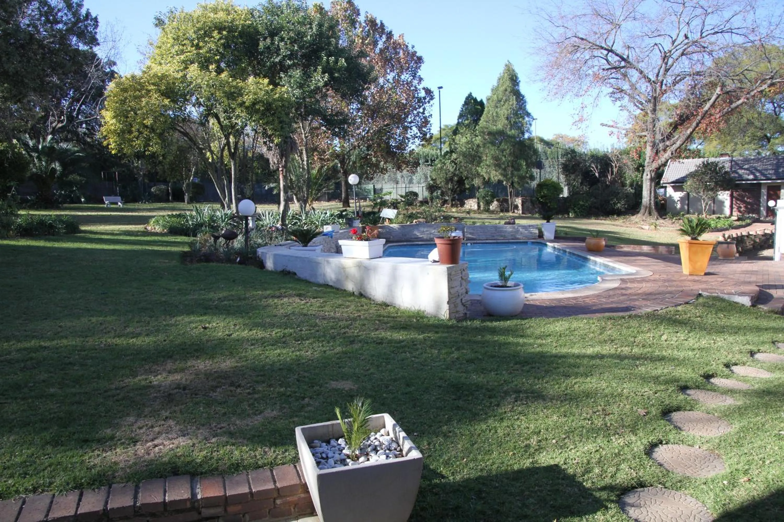 Swimming pool in Private Cottages