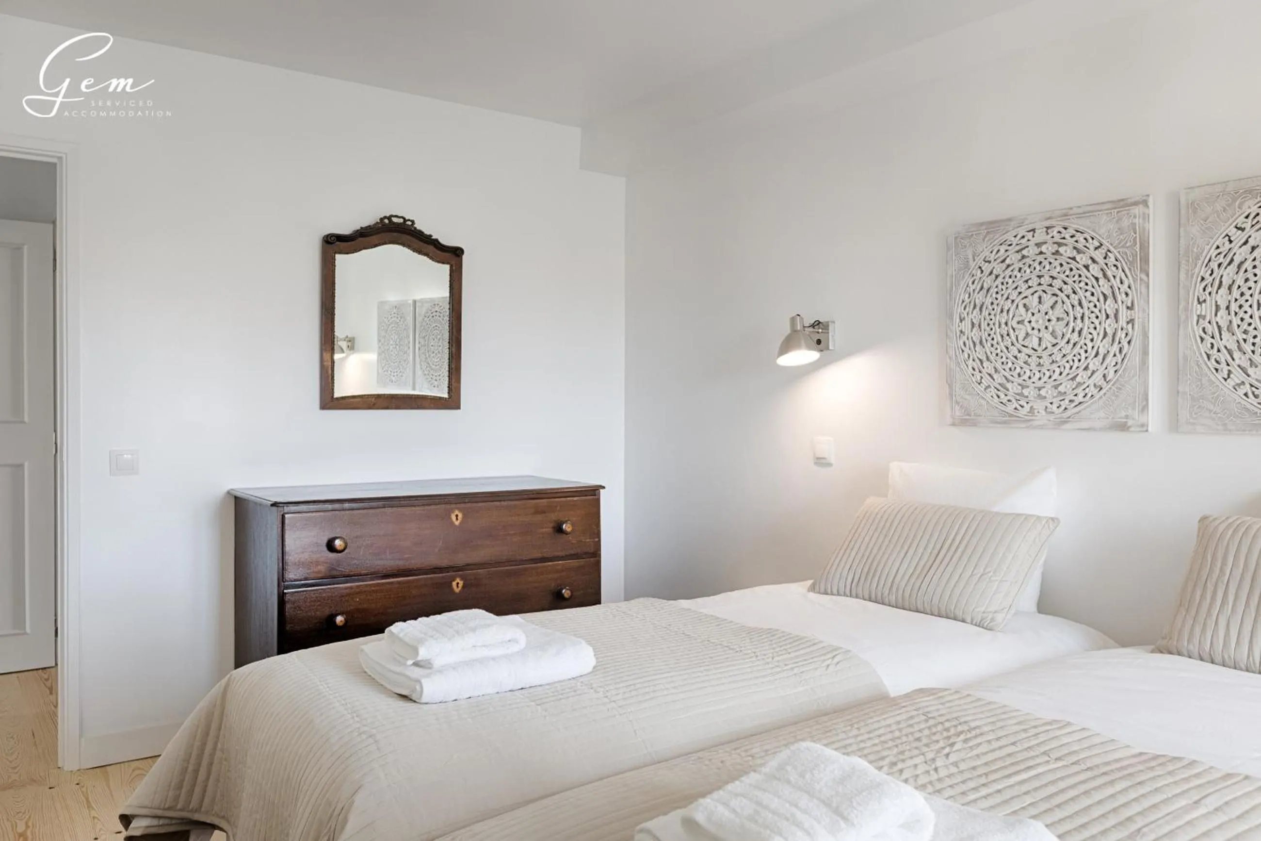 Bedroom, Bed in Seven Rivers Luxury Apartment