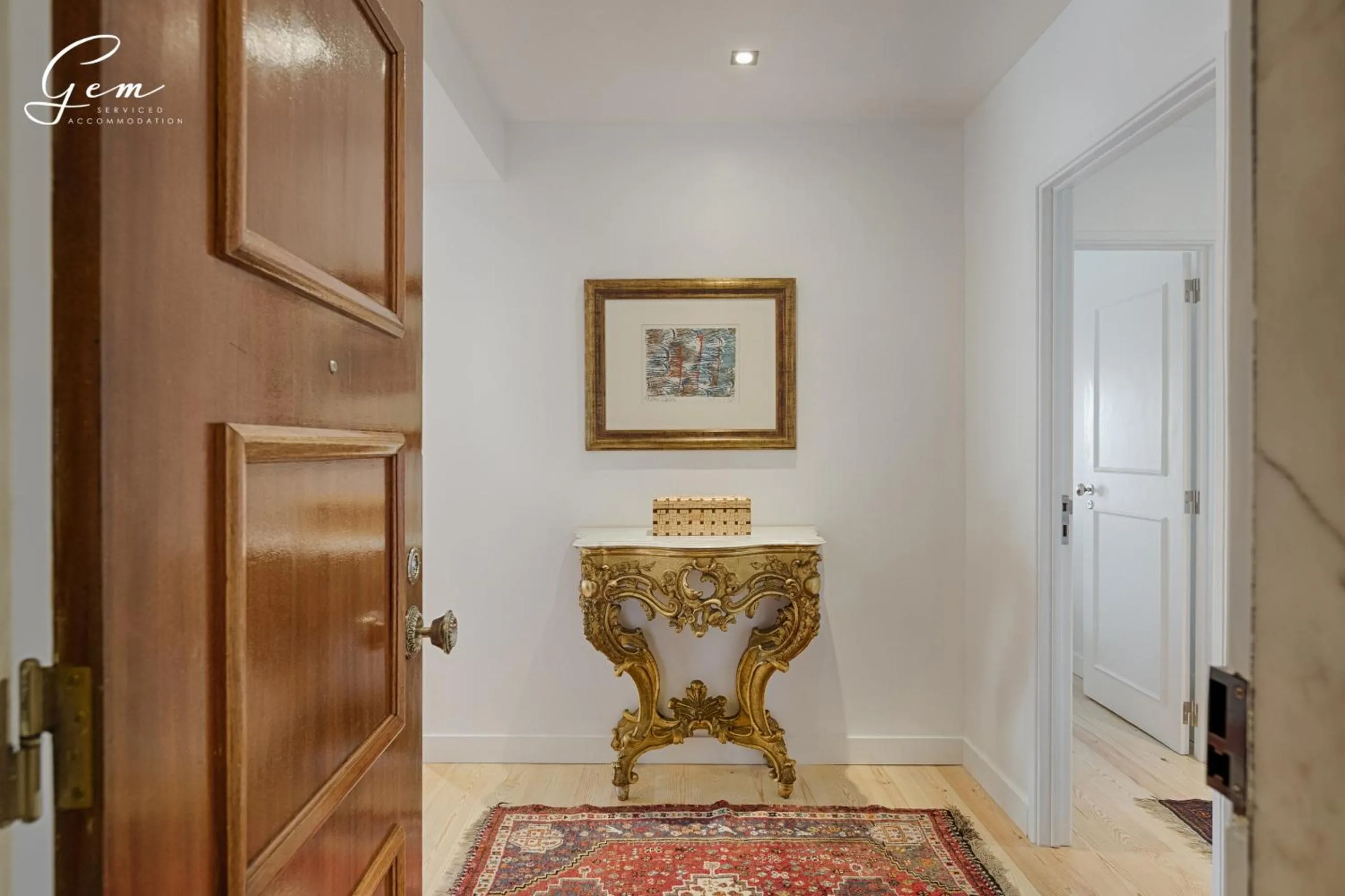 Area and facilities in Seven Rivers Luxury Apartment