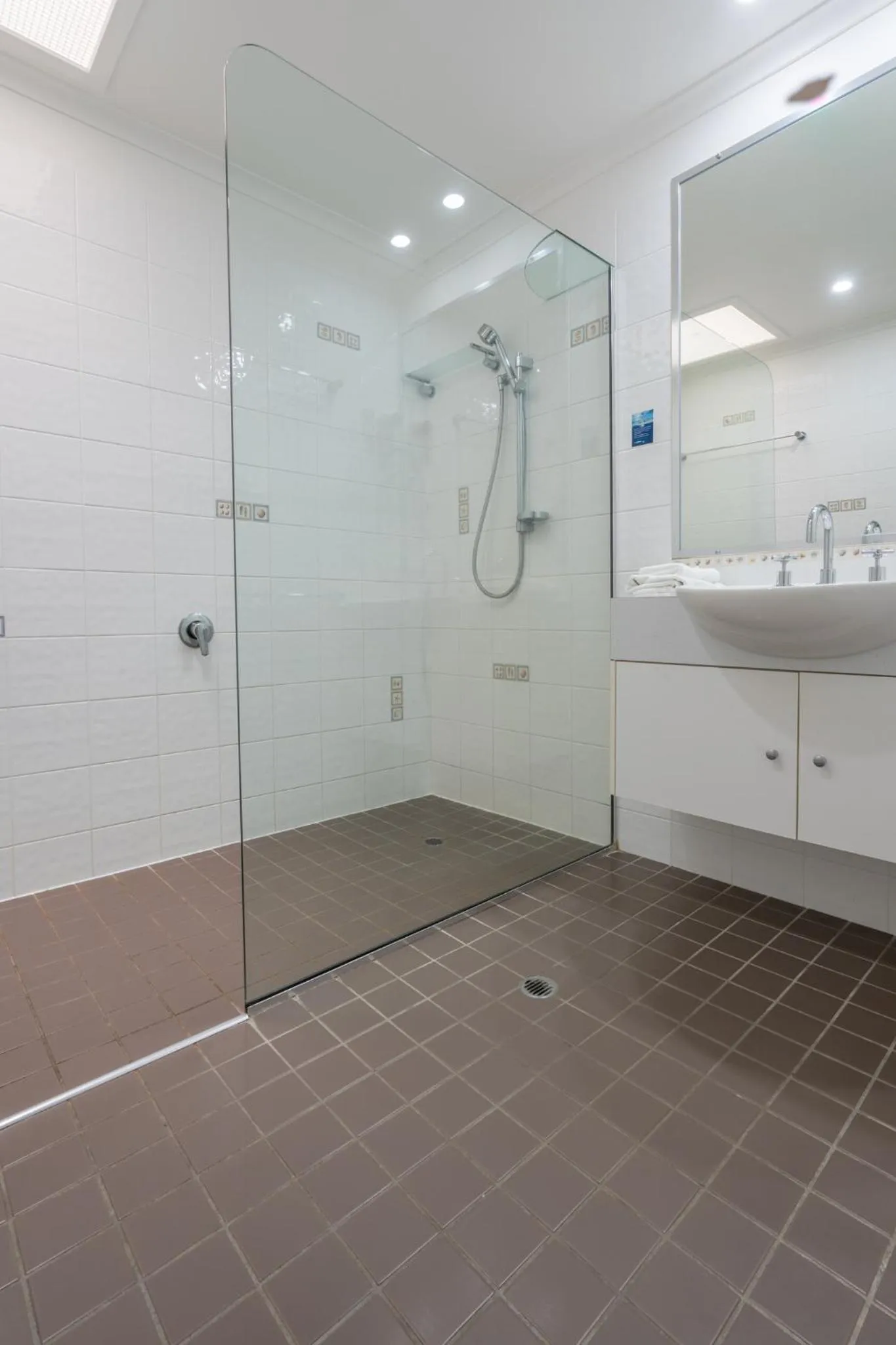 Shower in Pandanus Palms Holiday Resort