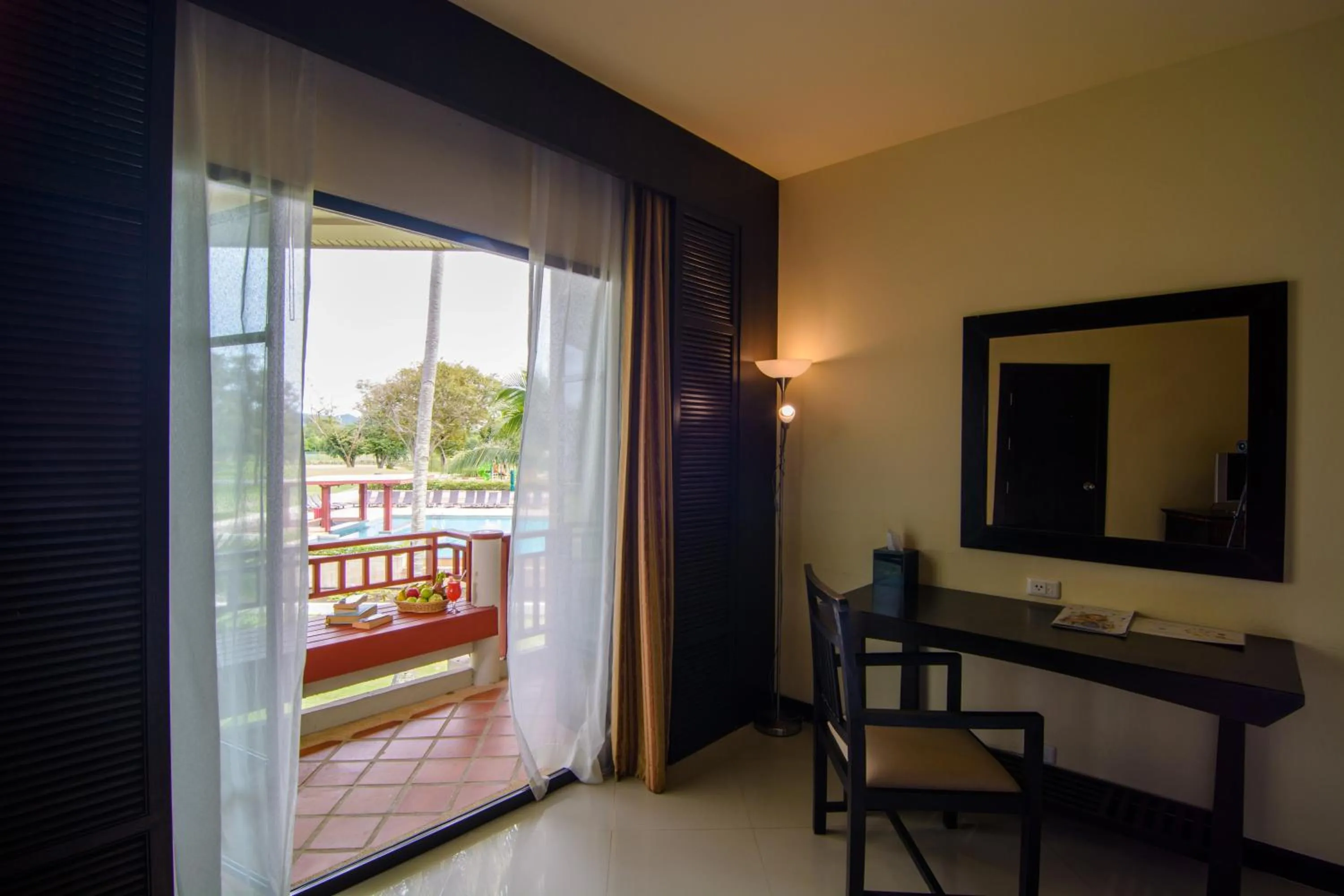 The Nouveau Chumphon Beach Resort And Golf