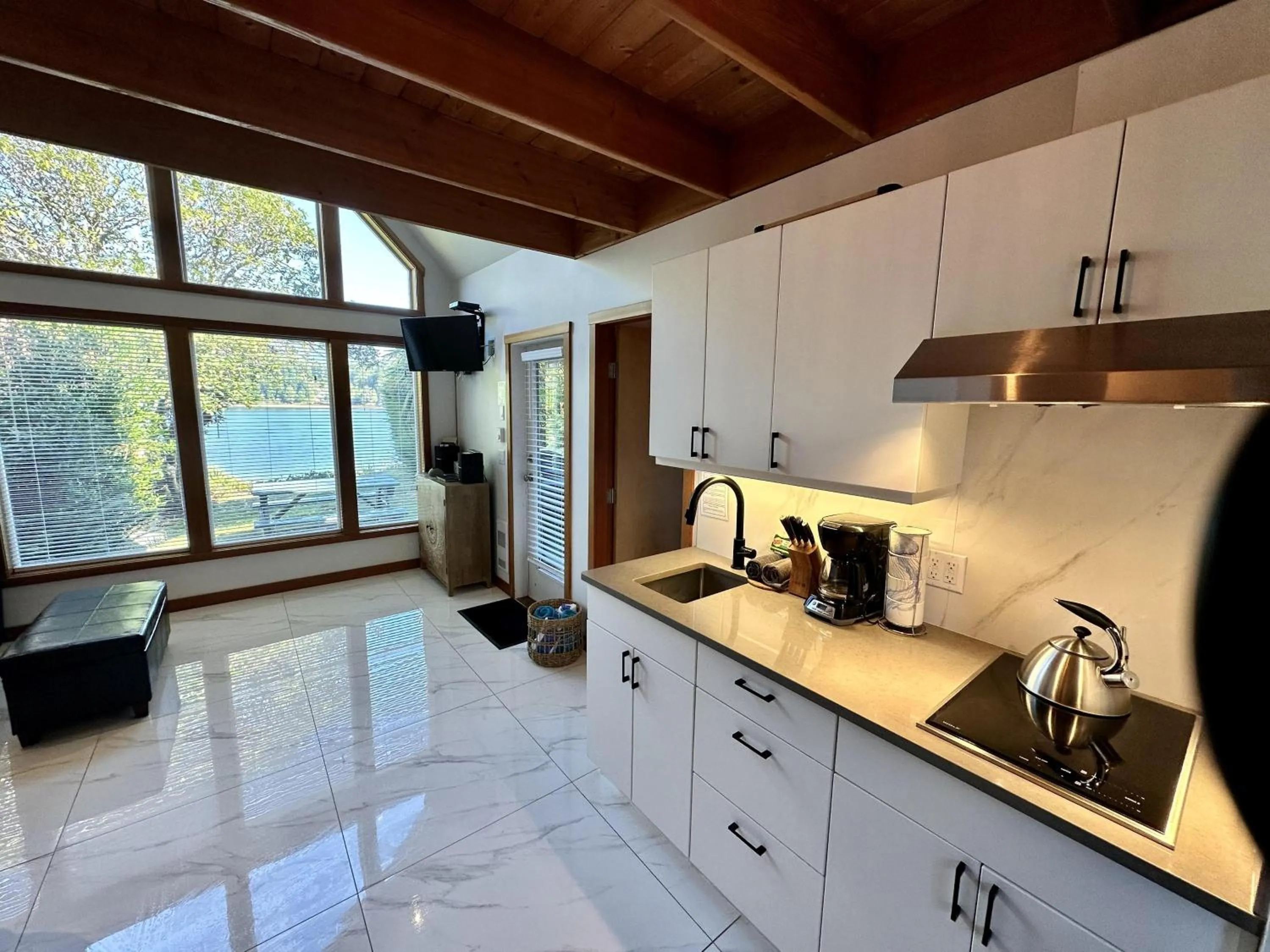 Property building in Gone with the Wind Cabin by Natural Elements