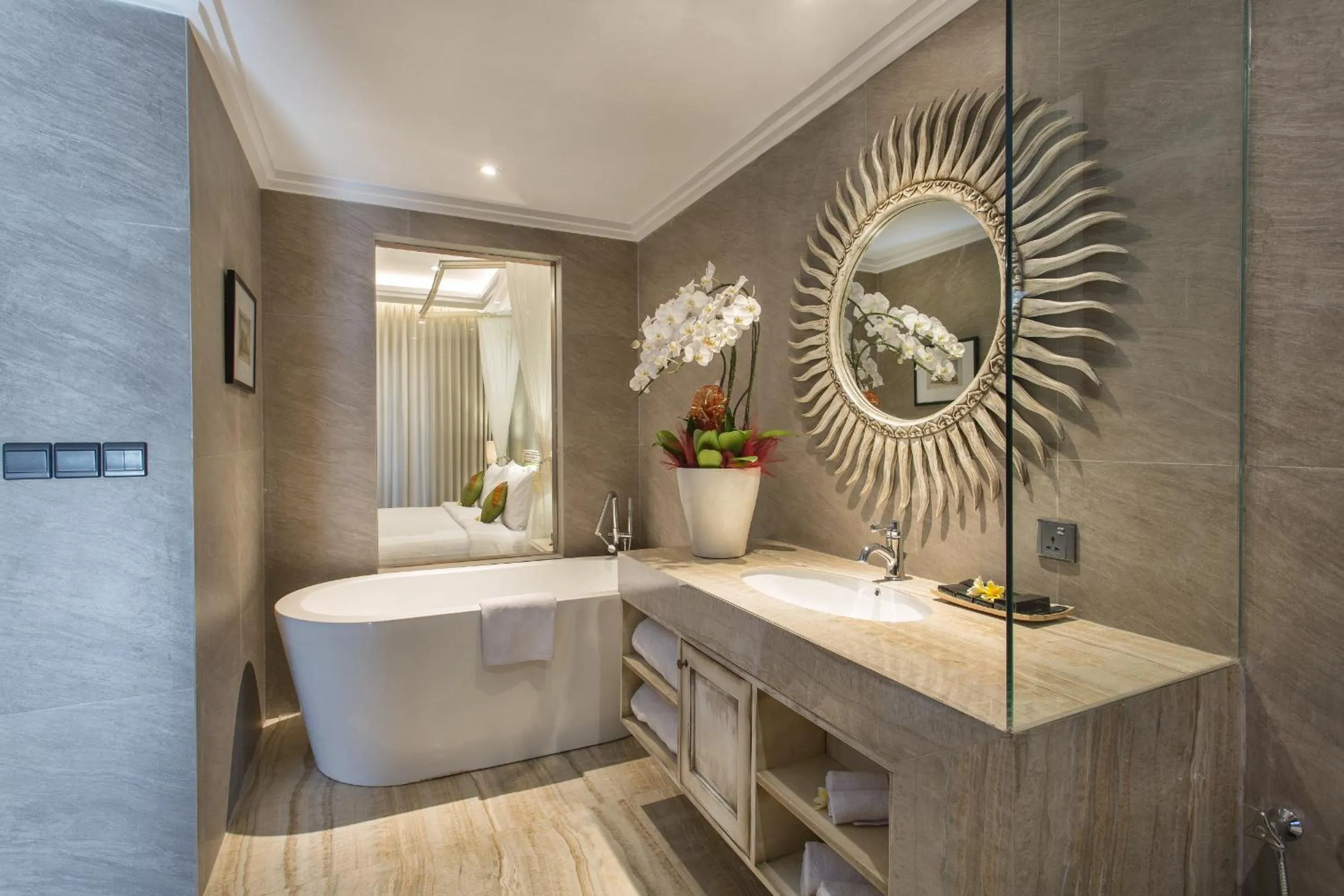 Bath in Sense Canggu Beach Hotel