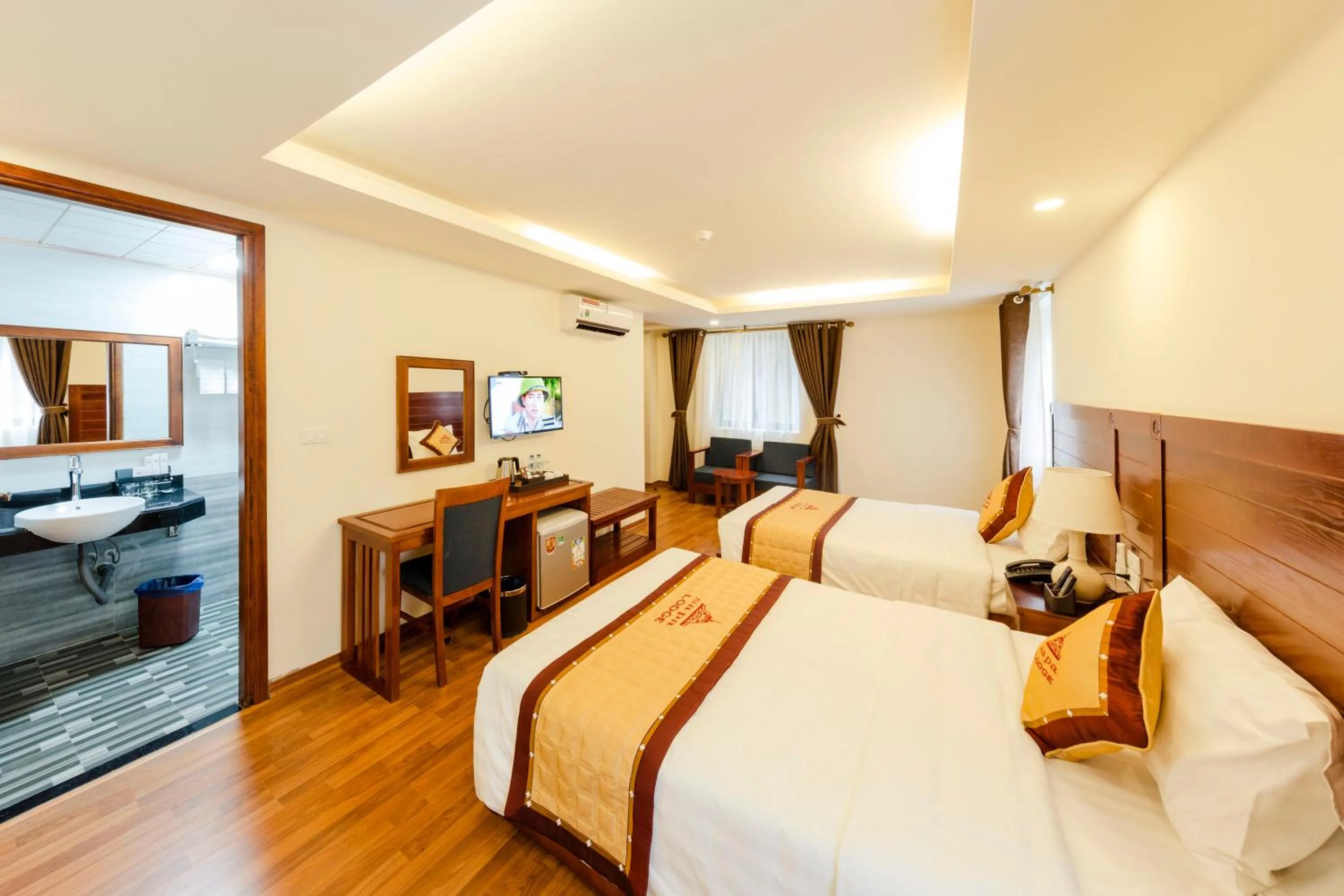 Bed in Sapa Lodge Hotel