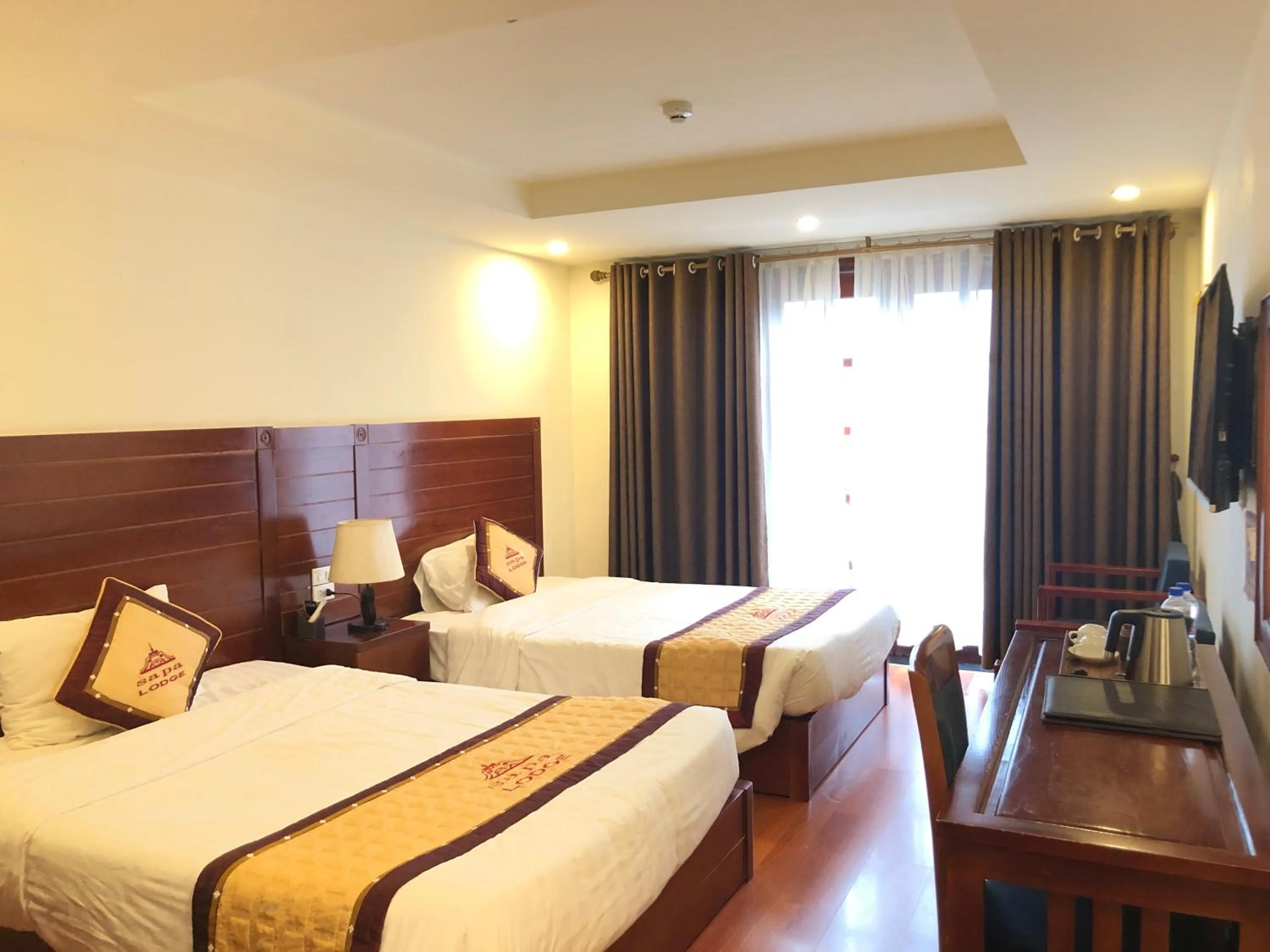 Bed in Sapa Lodge Hotel