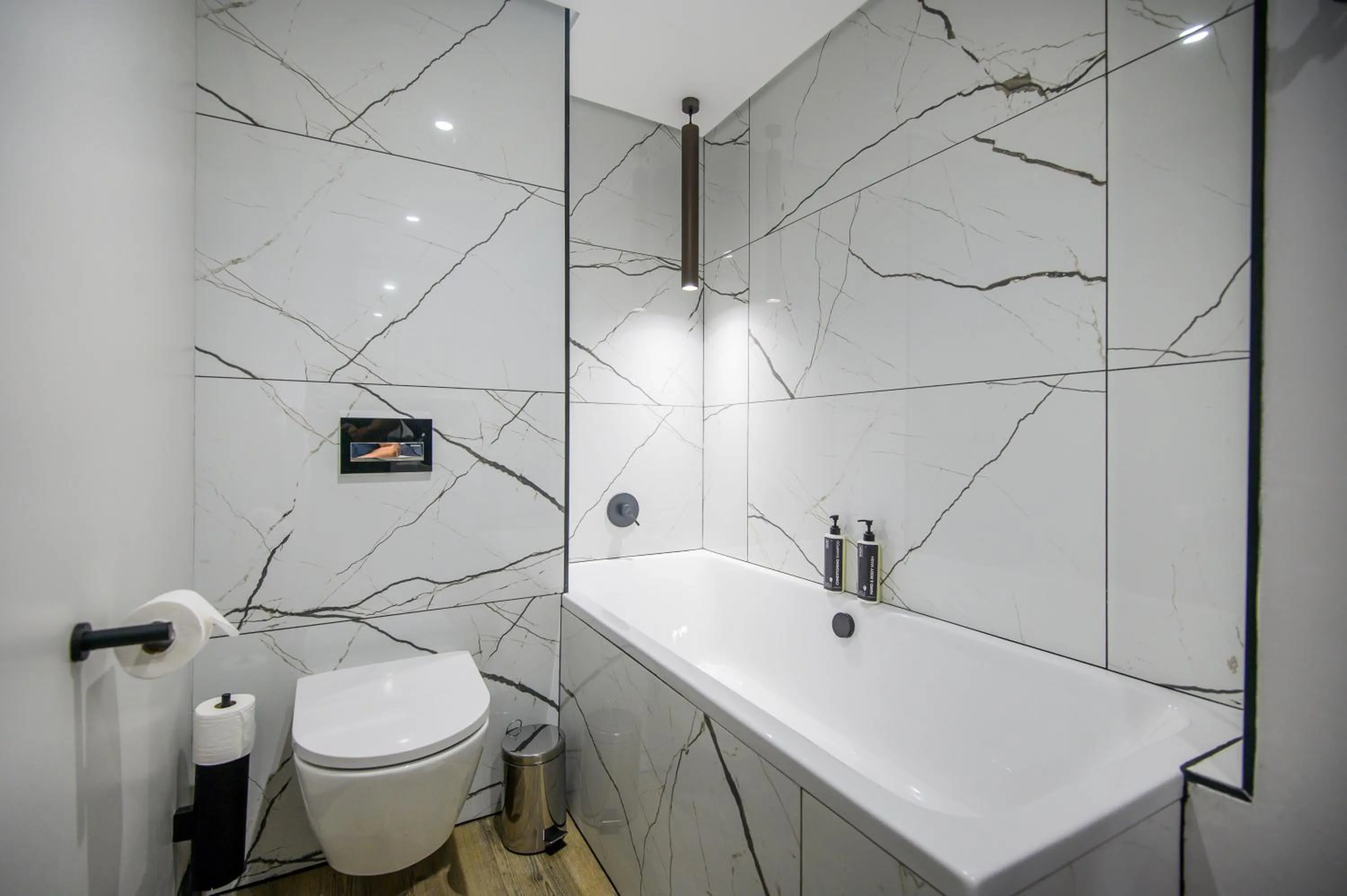 Toilet in The Capital Pearls Hotel