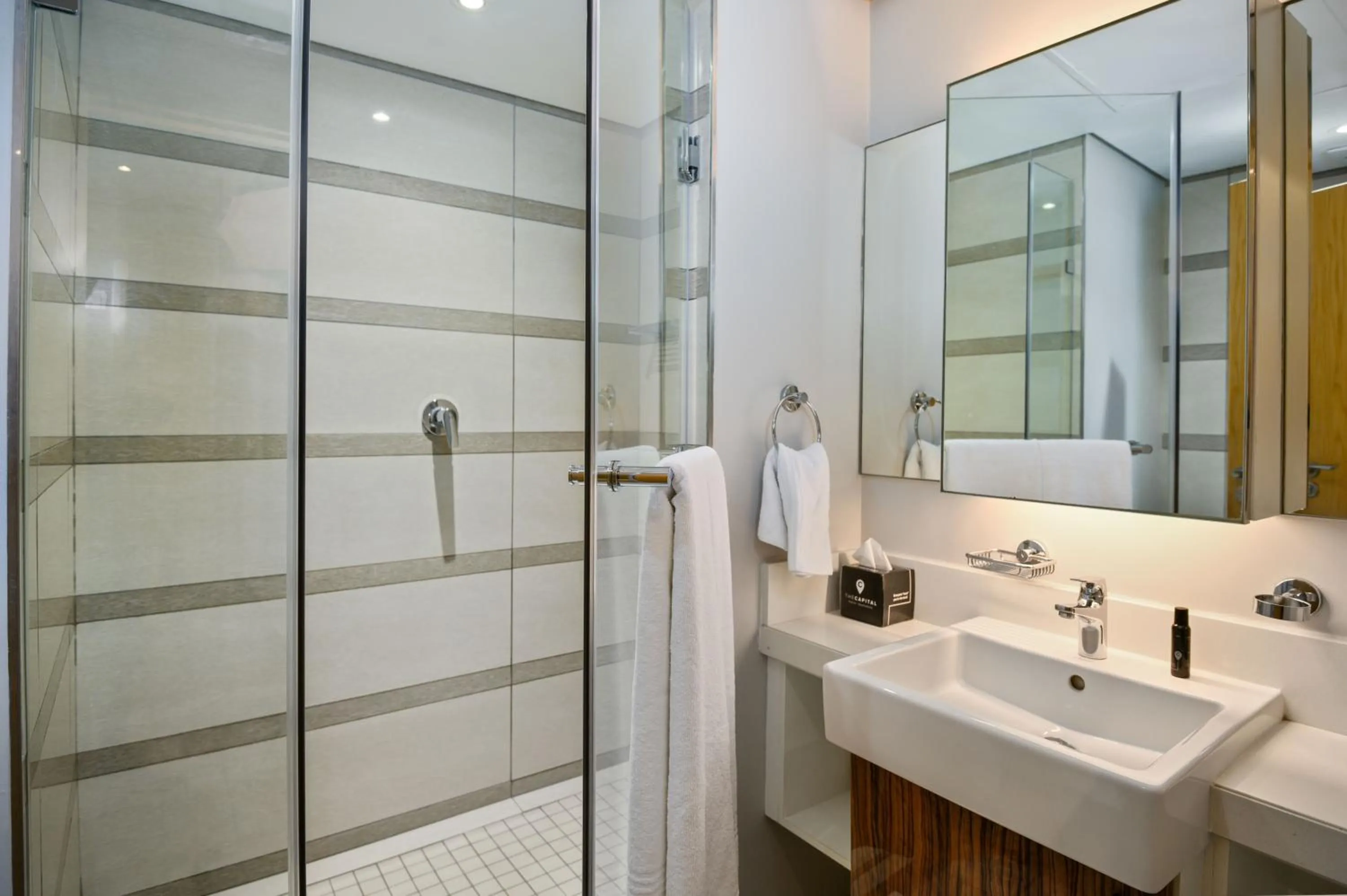 Shower in The Capital Pearls Hotel