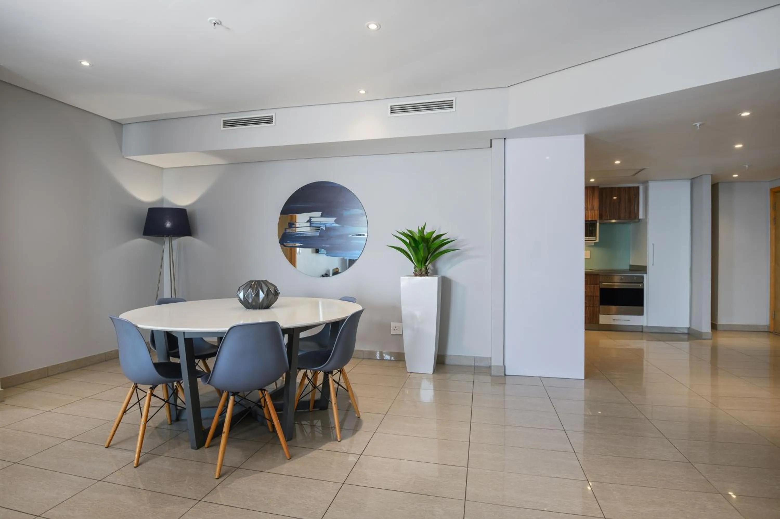Dining area in The Capital Pearls Hotel
